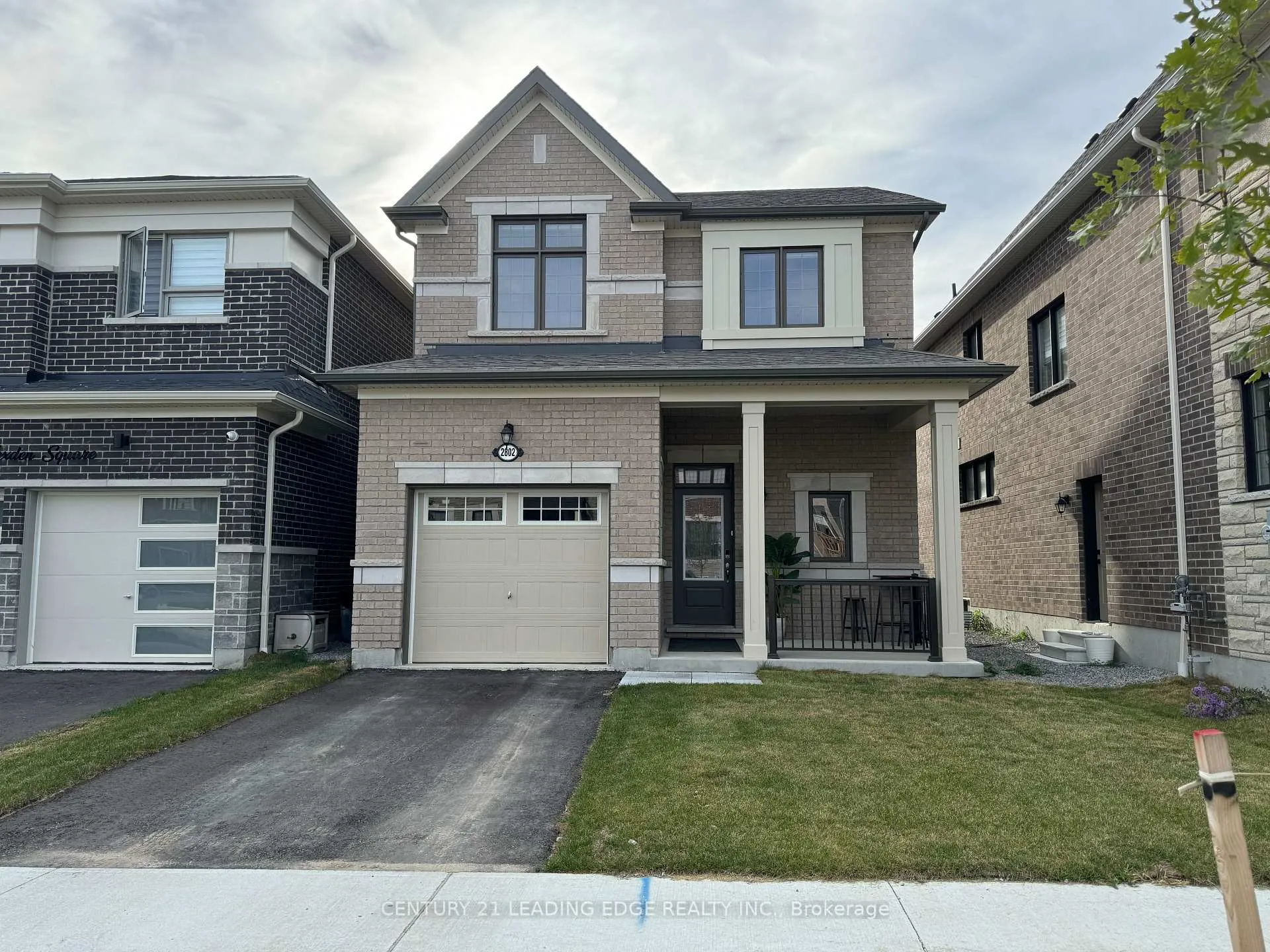 Photo 1 of 2802 Foxden Square, Pickering, Rural Pickering — HOMEH
