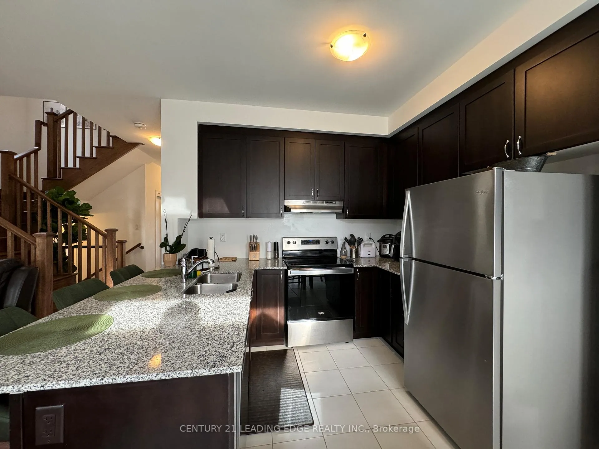 Photo 6 of 2802 Foxden Square, Pickering, Rural Pickering — HOMEH
