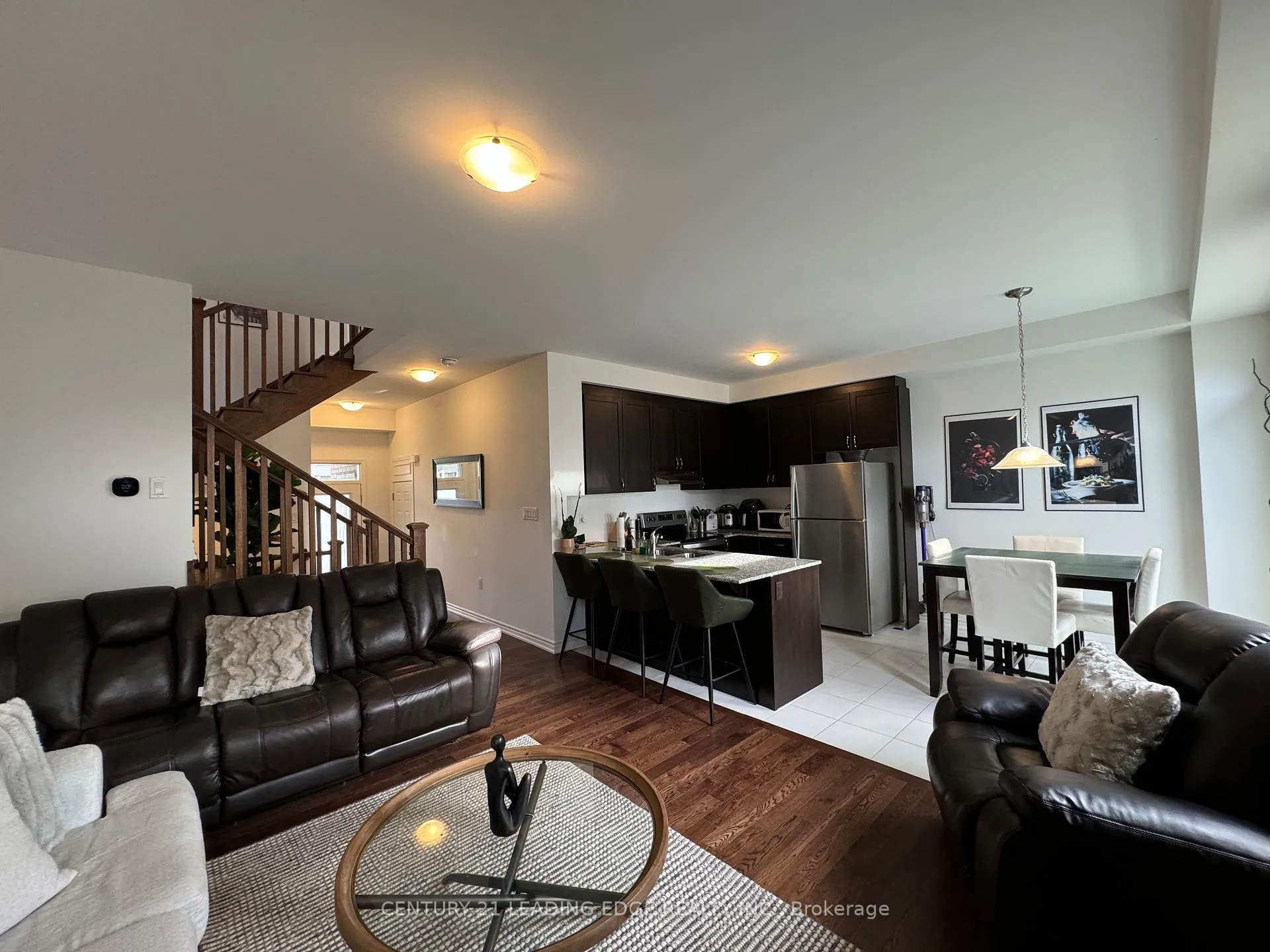 Photo 8 of 2802 Foxden Square, Pickering, Rural Pickering — HOMEH