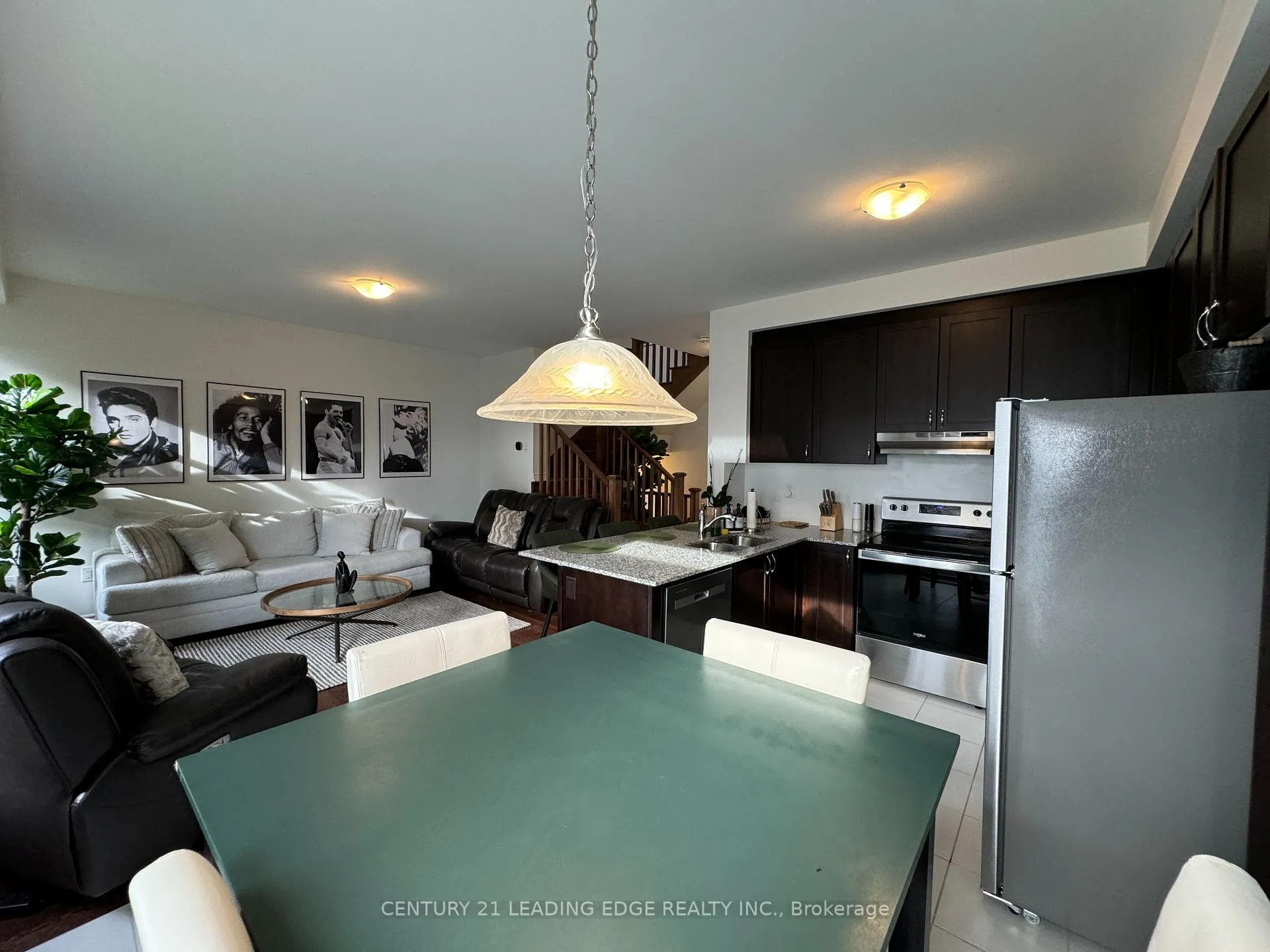 Photo 9 of 2802 Foxden Square, Pickering, Rural Pickering — HOMEH
