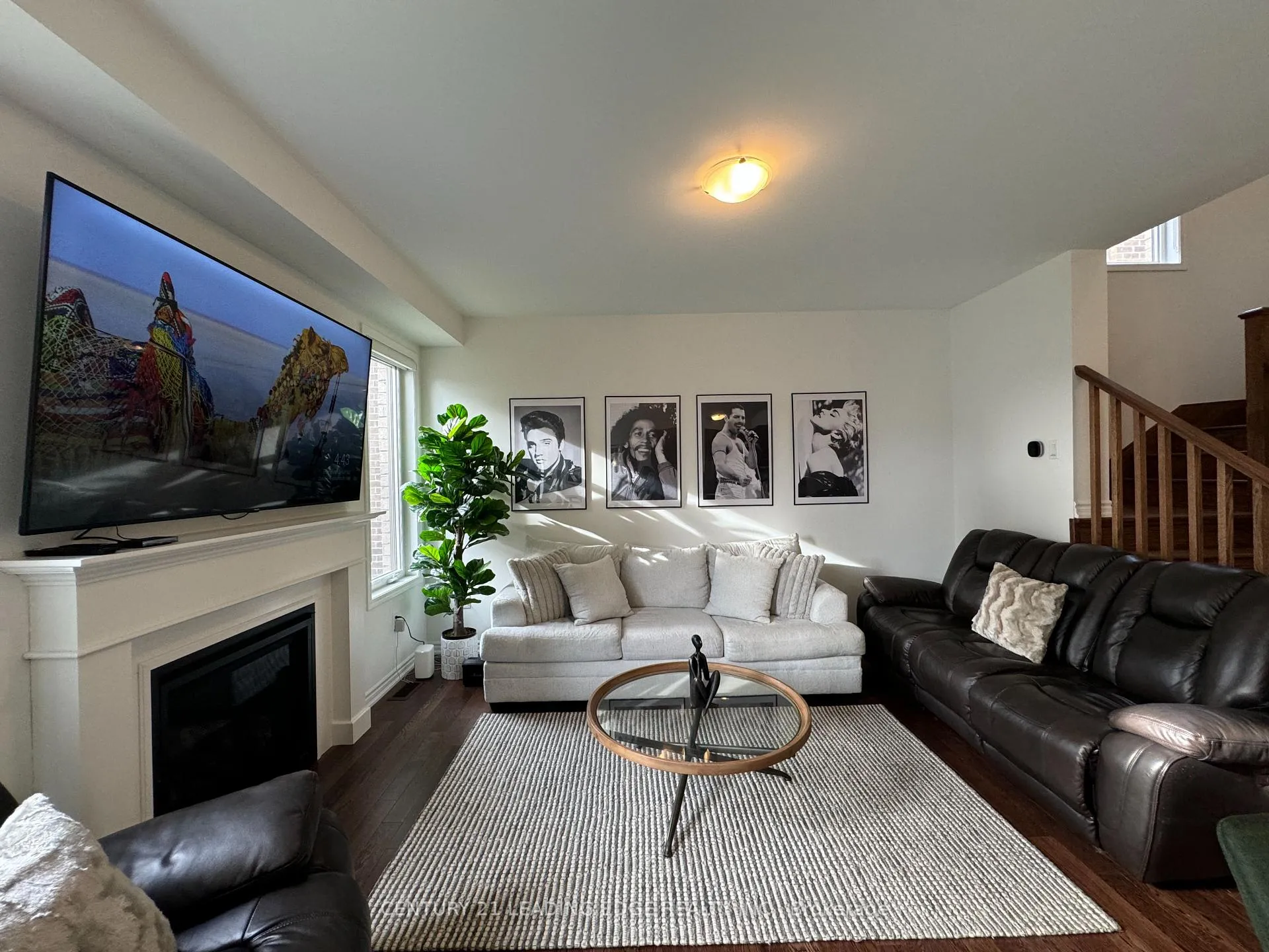 Photo 10 of 2802 Foxden Square, Pickering, Rural Pickering — HOMEH
