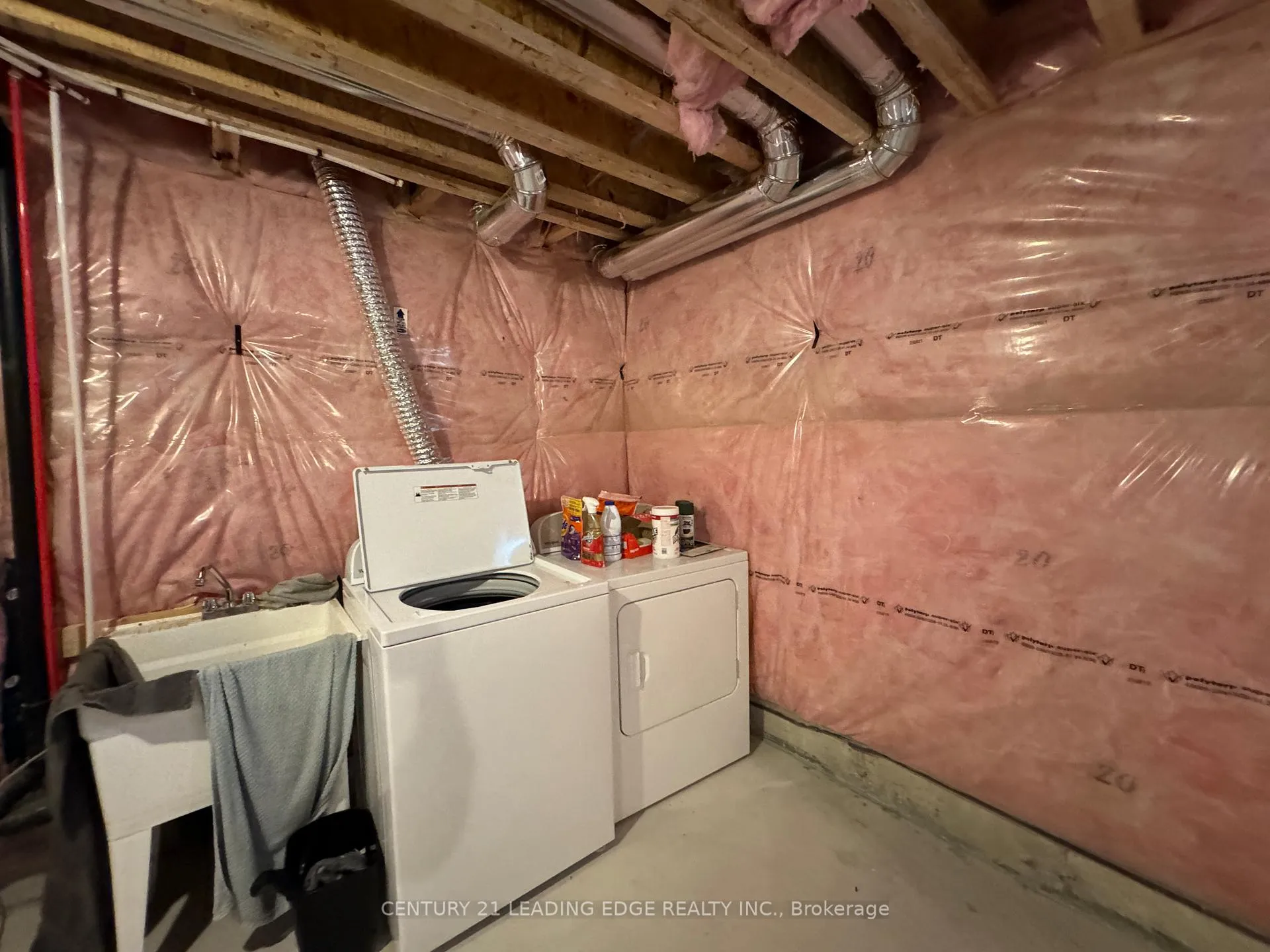 Photo 14 of 2802 Foxden Square, Pickering, Rural Pickering — HOMEH