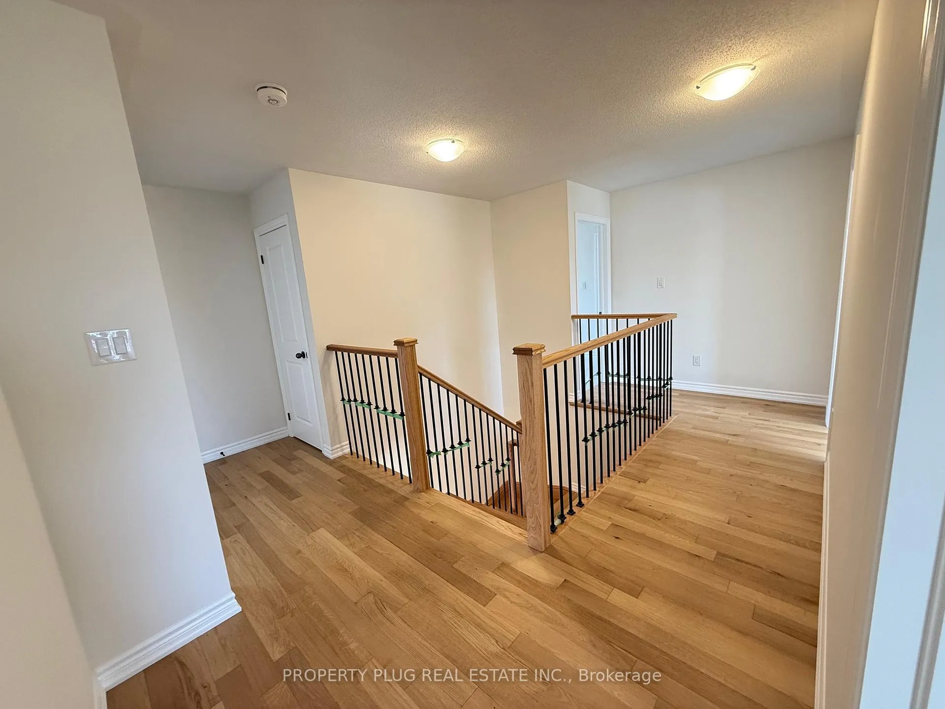 Photo 19 of 77 Lawrence D. Avenue, New Tecumseth, Alliston — HOMEH