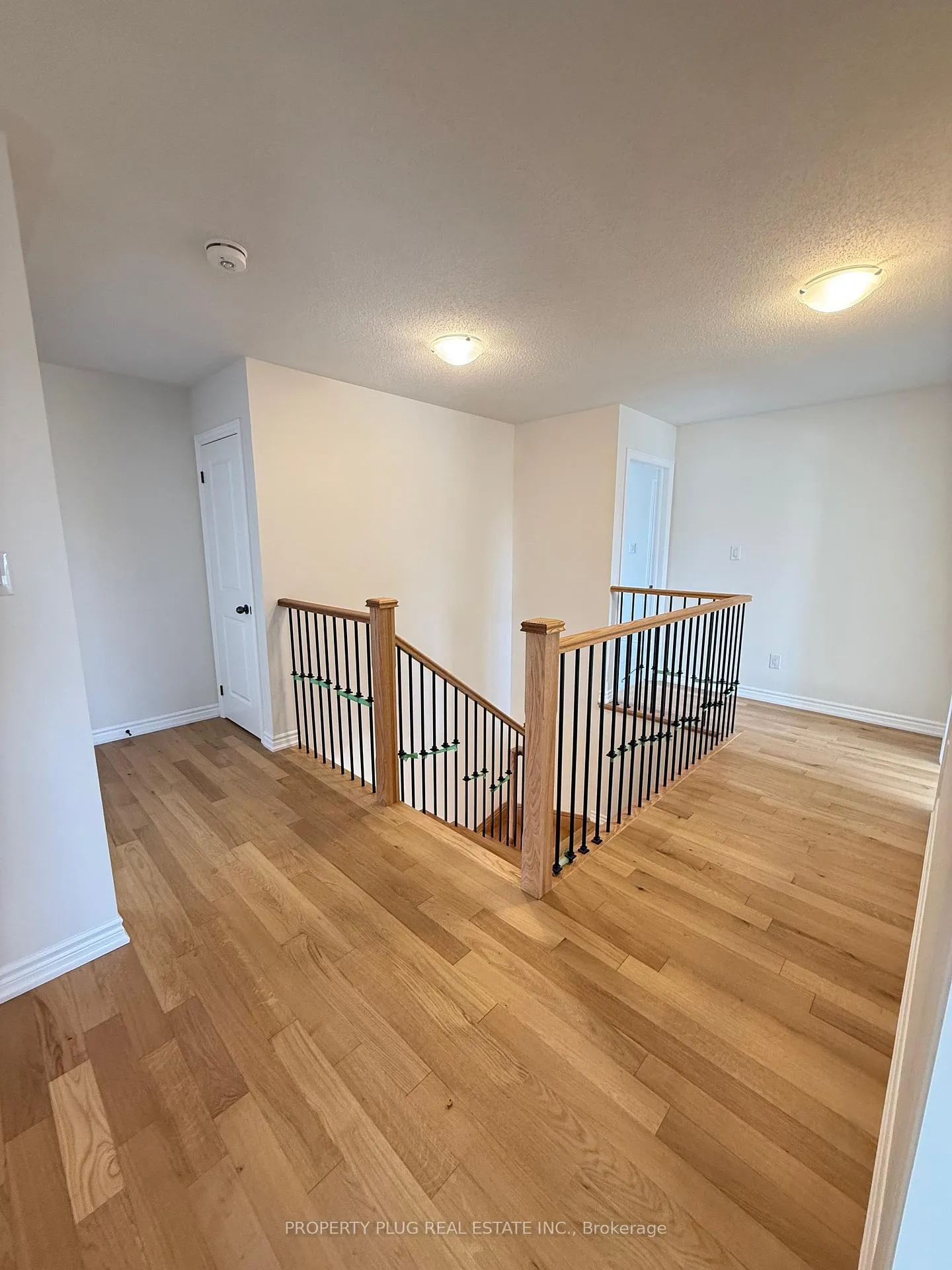 Photo 20 of 77 Lawrence D. Avenue, New Tecumseth, Alliston — HOMEH