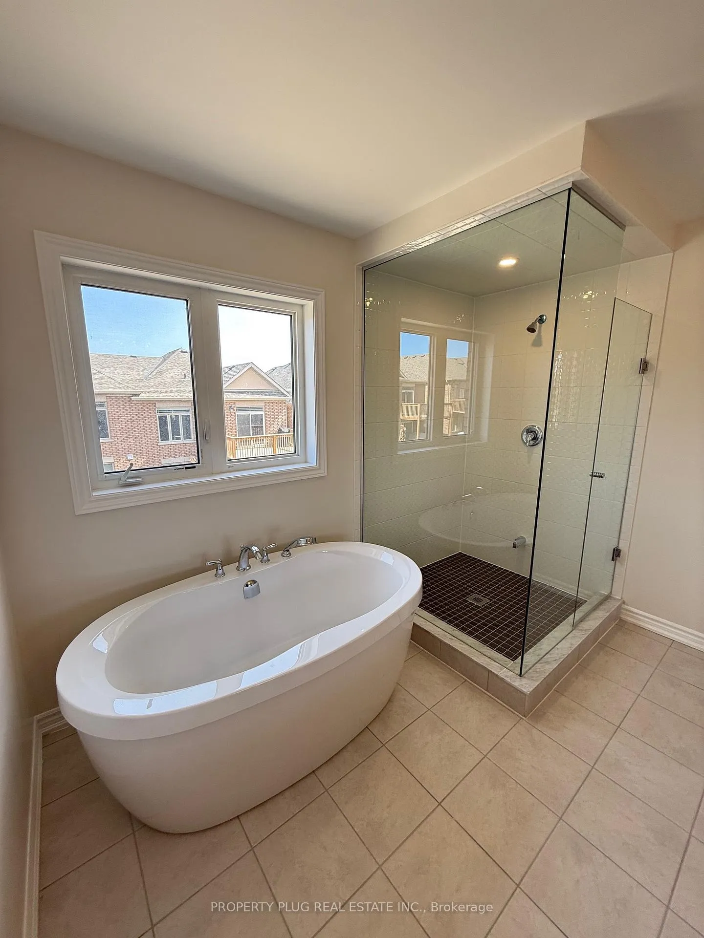 Photo 28 of 77 Lawrence D. Avenue, New Tecumseth, Alliston — HOMEH