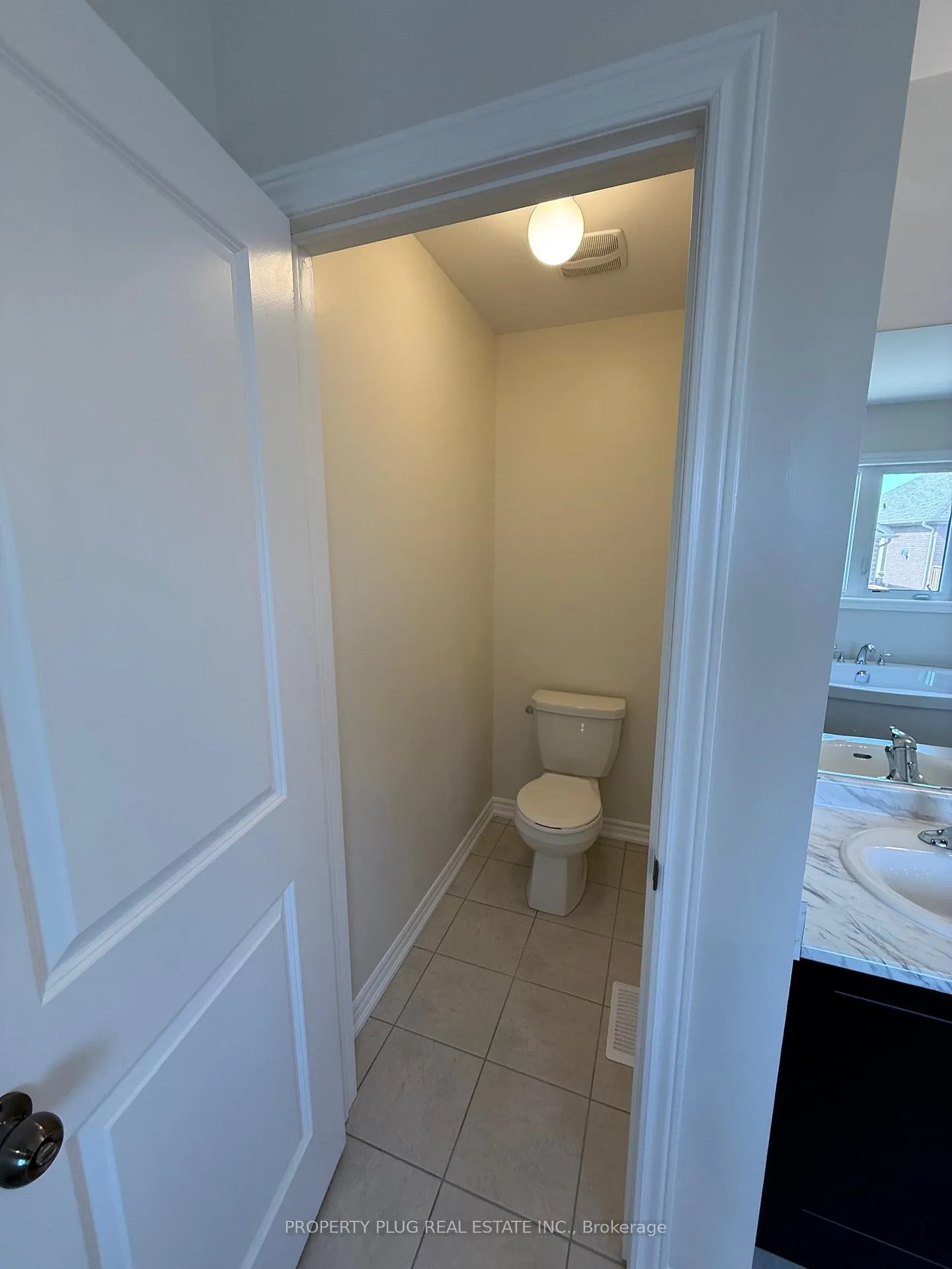 Photo 31 of 77 Lawrence D. Avenue, New Tecumseth, Alliston — HOMEH