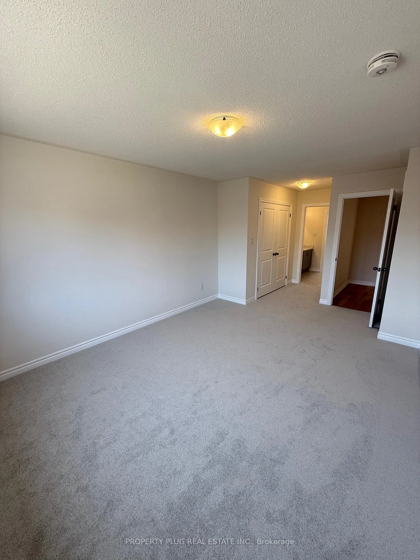 Photo 32 of 77 Lawrence D. Avenue, New Tecumseth, Alliston — HOMEH