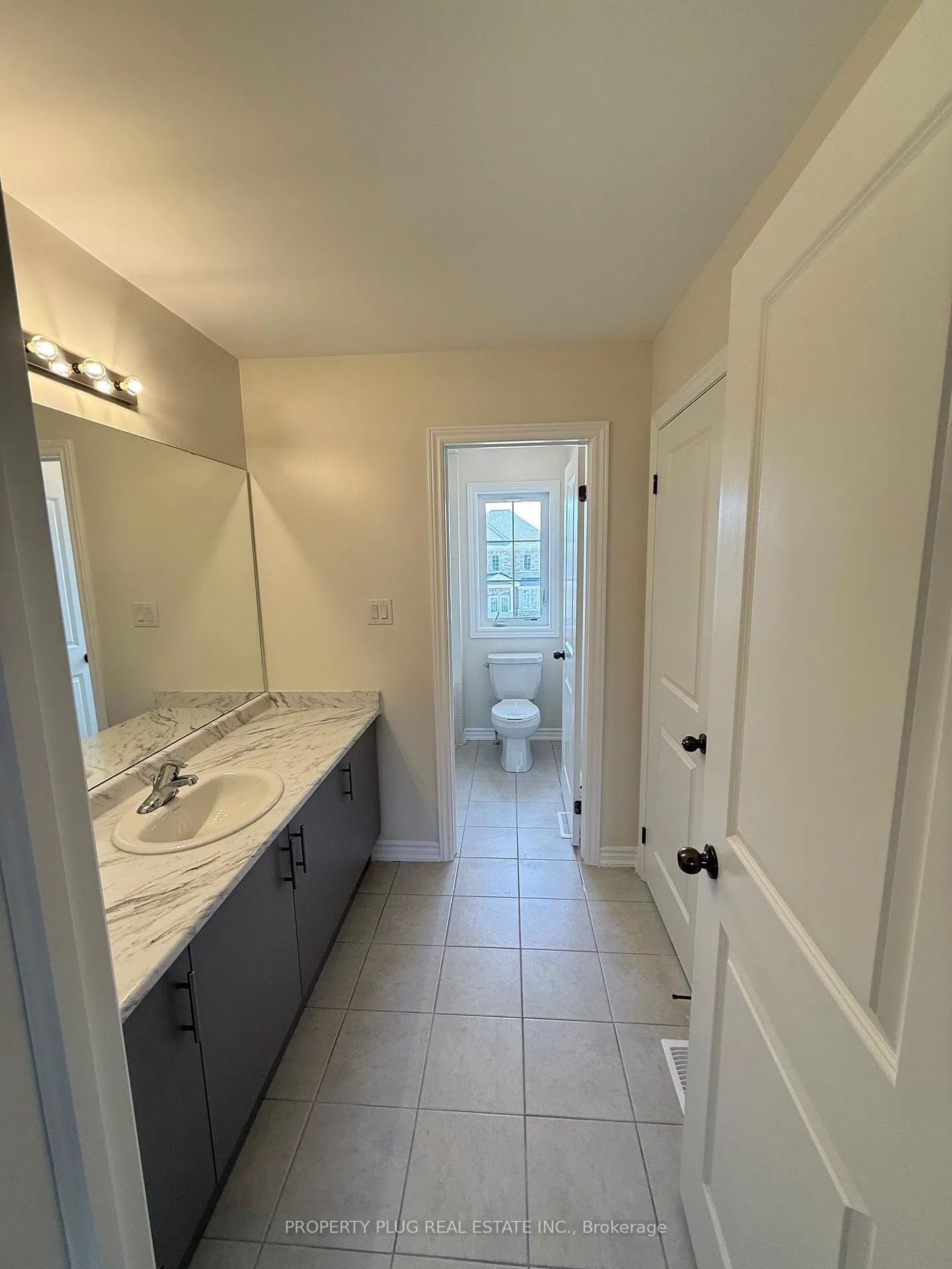 Photo 35 of 77 Lawrence D. Avenue, New Tecumseth, Alliston — HOMEH