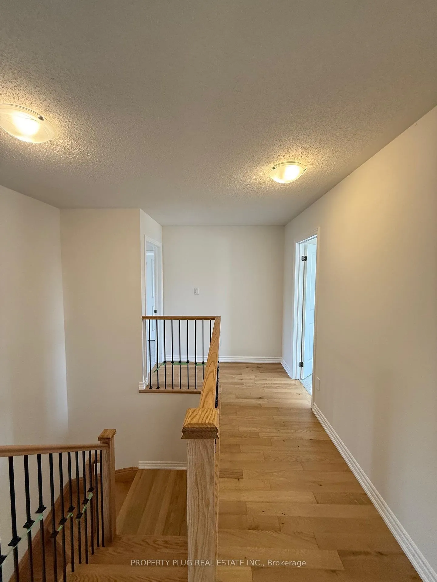 Photo 42 of 77 Lawrence D. Avenue, New Tecumseth, Alliston — HOMEH