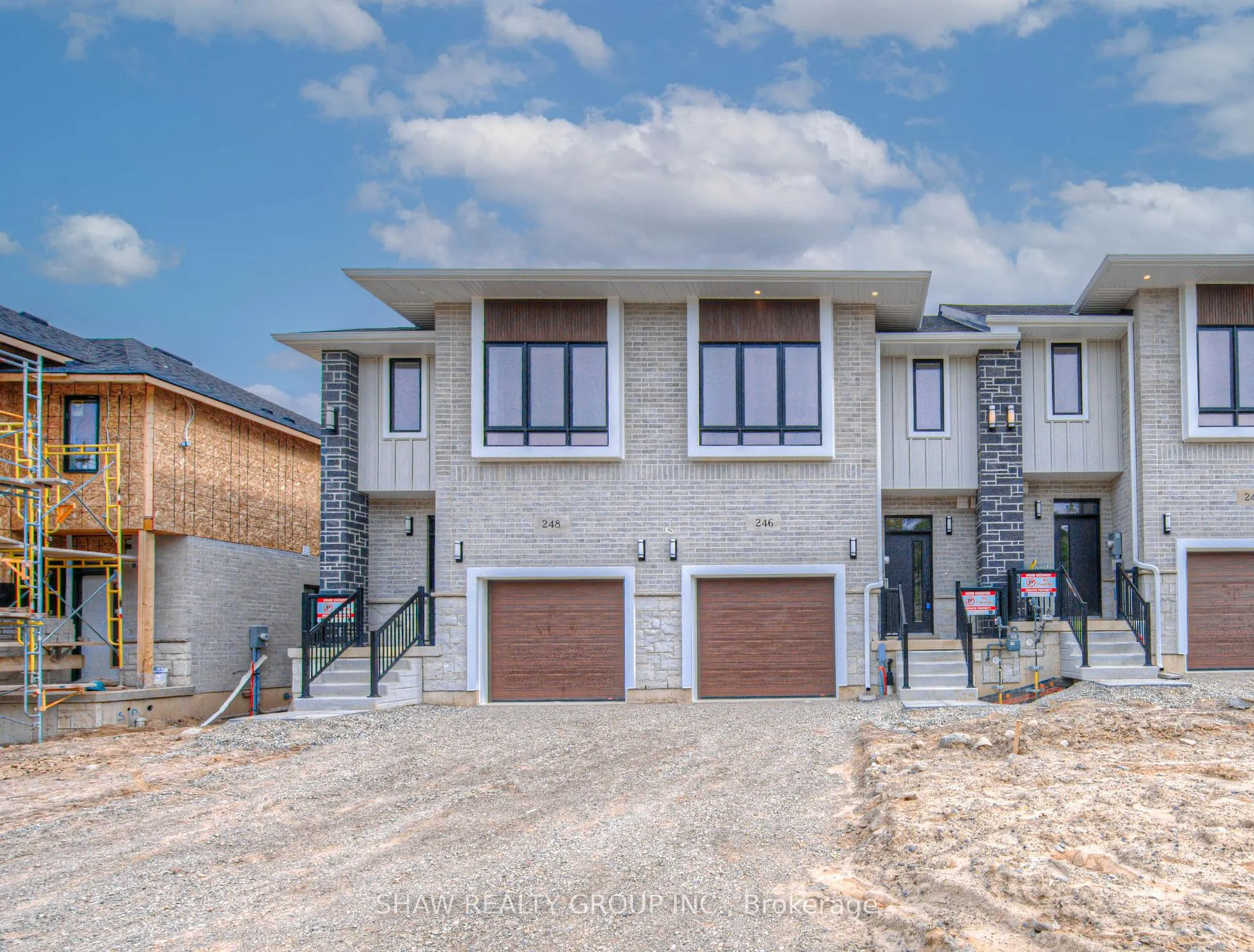 Photo 1 of 246 Green Gate Boulevard, Cambridge — HOMEH
