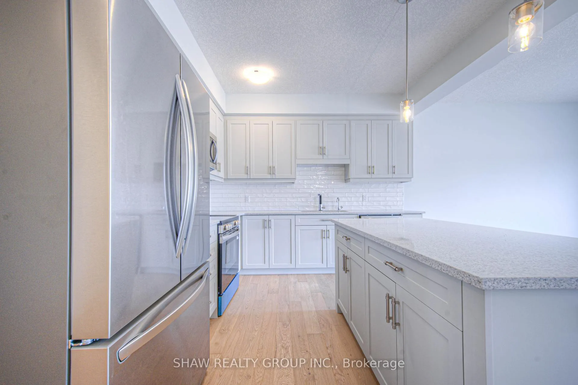 Photo 8 of 246 Green Gate Boulevard, Cambridge — HOMEH