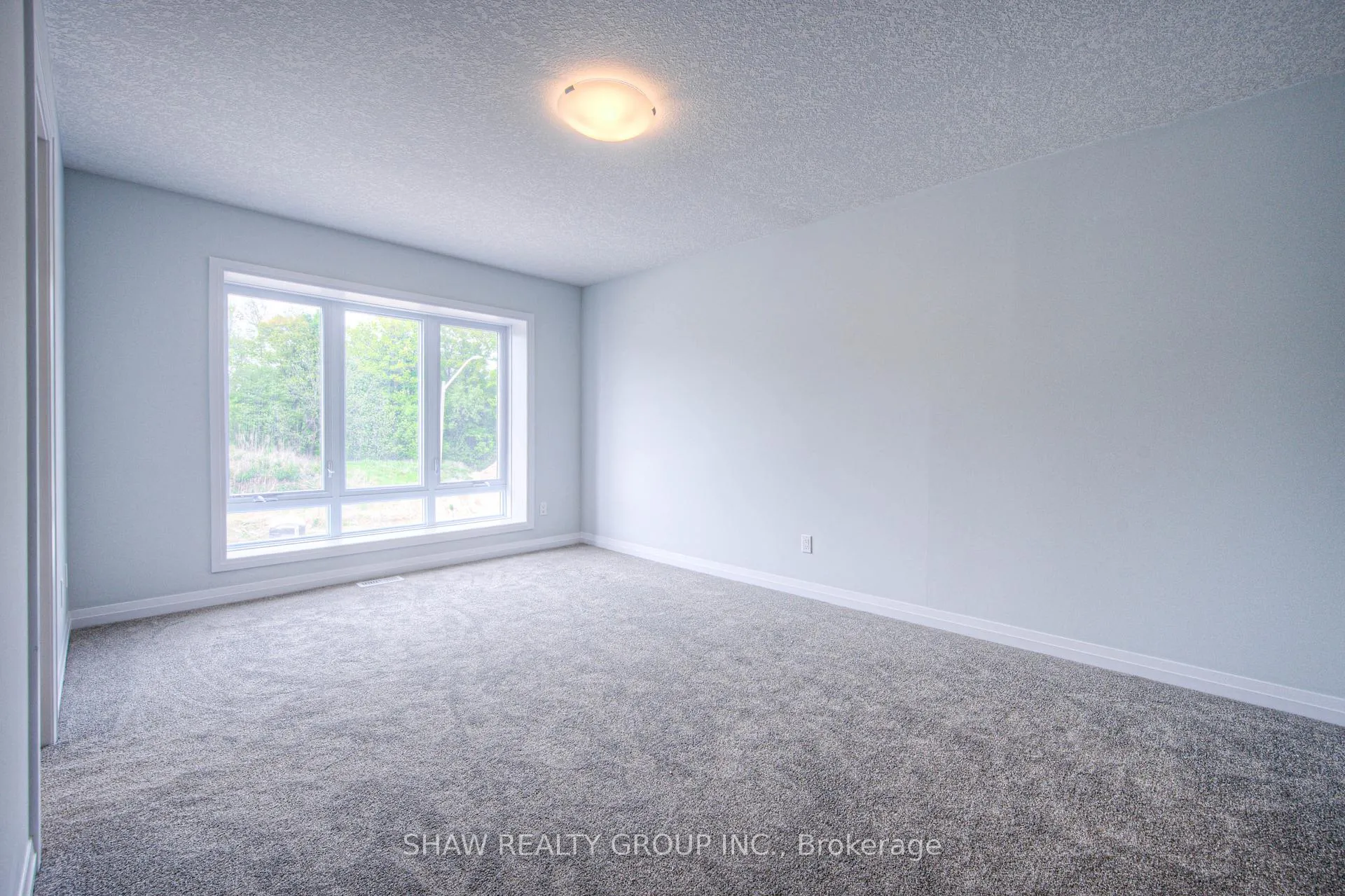 Photo 20 of 246 Green Gate Boulevard, Cambridge — HOMEH