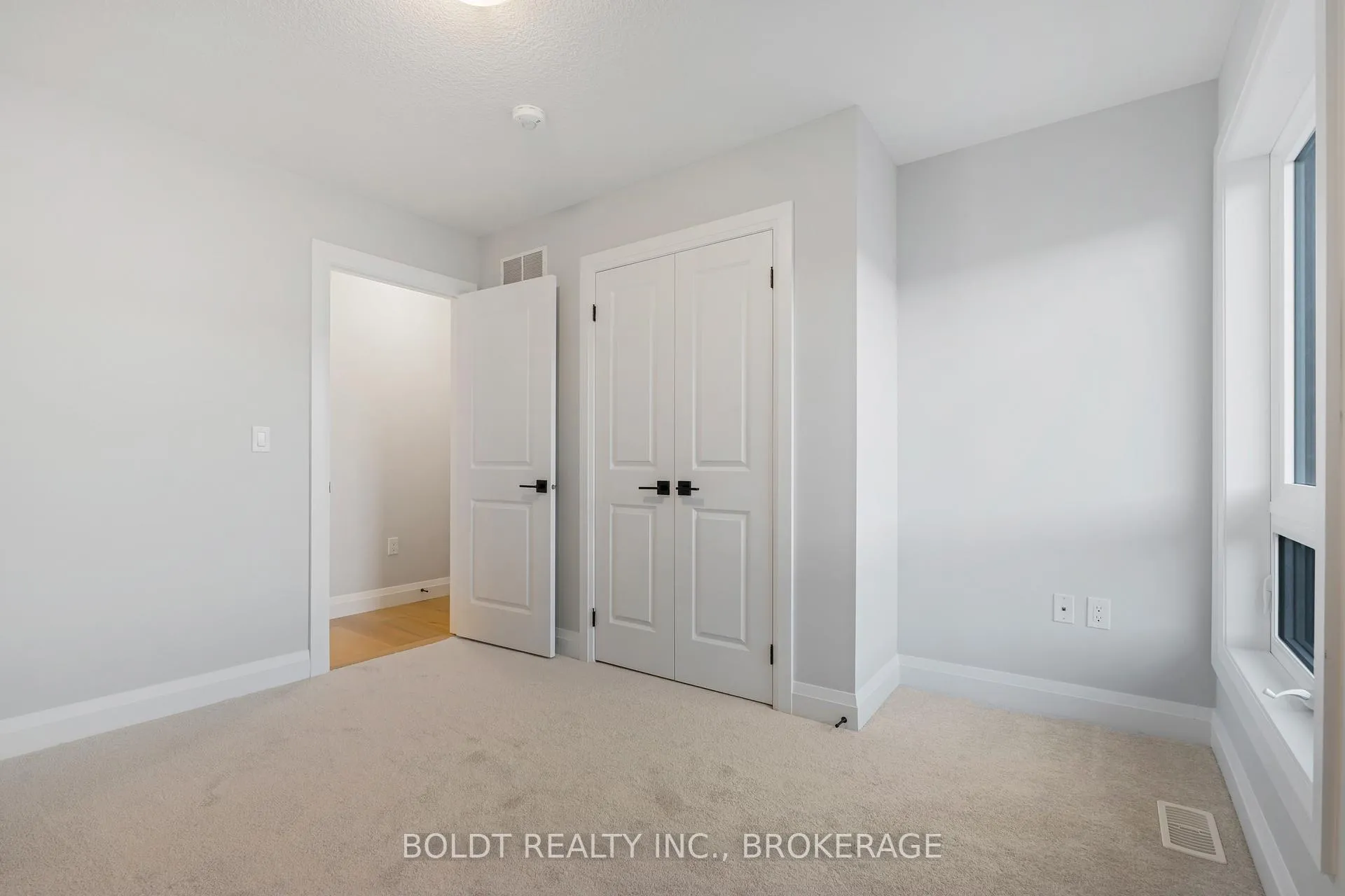 Photo 21 of 23 Wellspring Way, Pelham, Fonthill — HOMEH