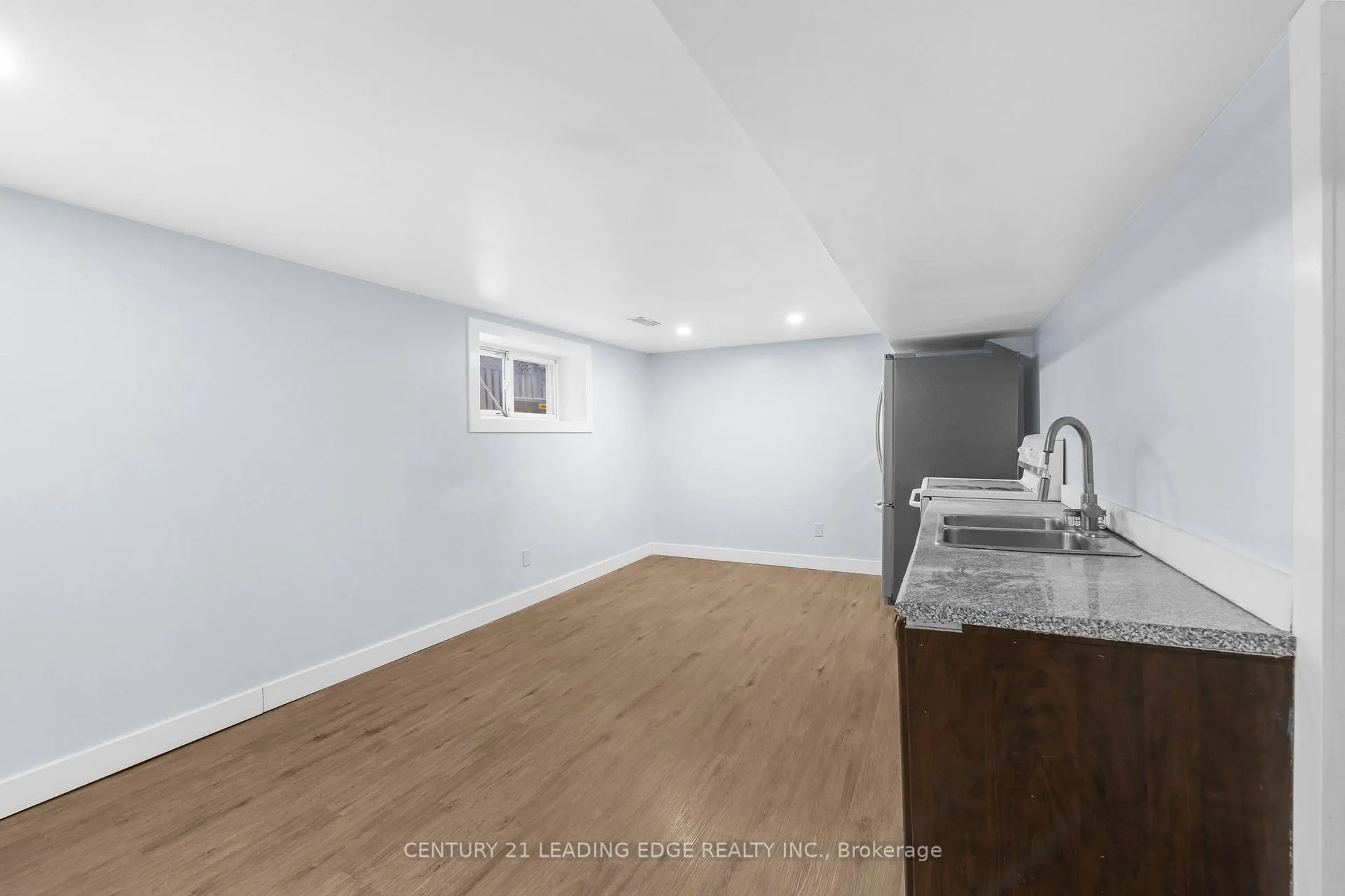 Front of Unit Lower, 171 Phillip Murray Avenue
