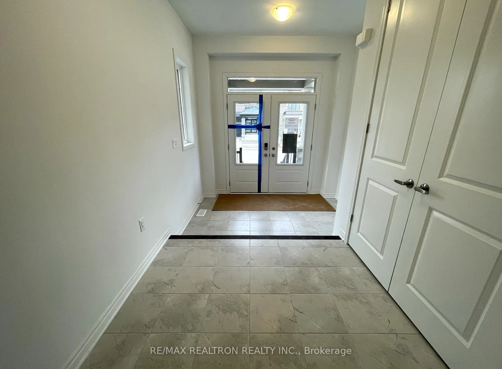 Photo 4 of 1505 Honey Locust Place, Pickering, Rural Pickering — HOMEH