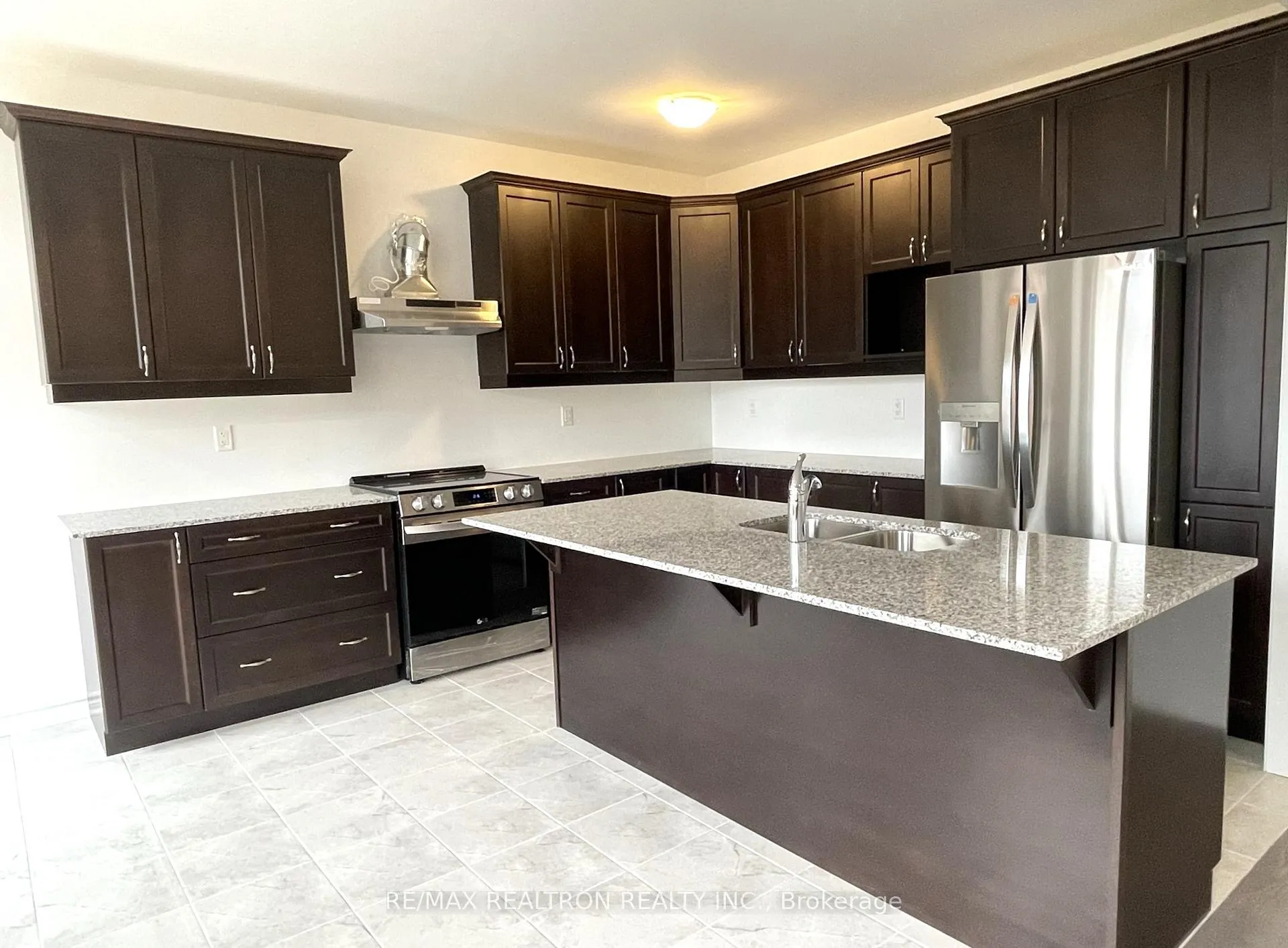 Photo 12 of 1505 Honey Locust Place, Pickering, Rural Pickering — HOMEH