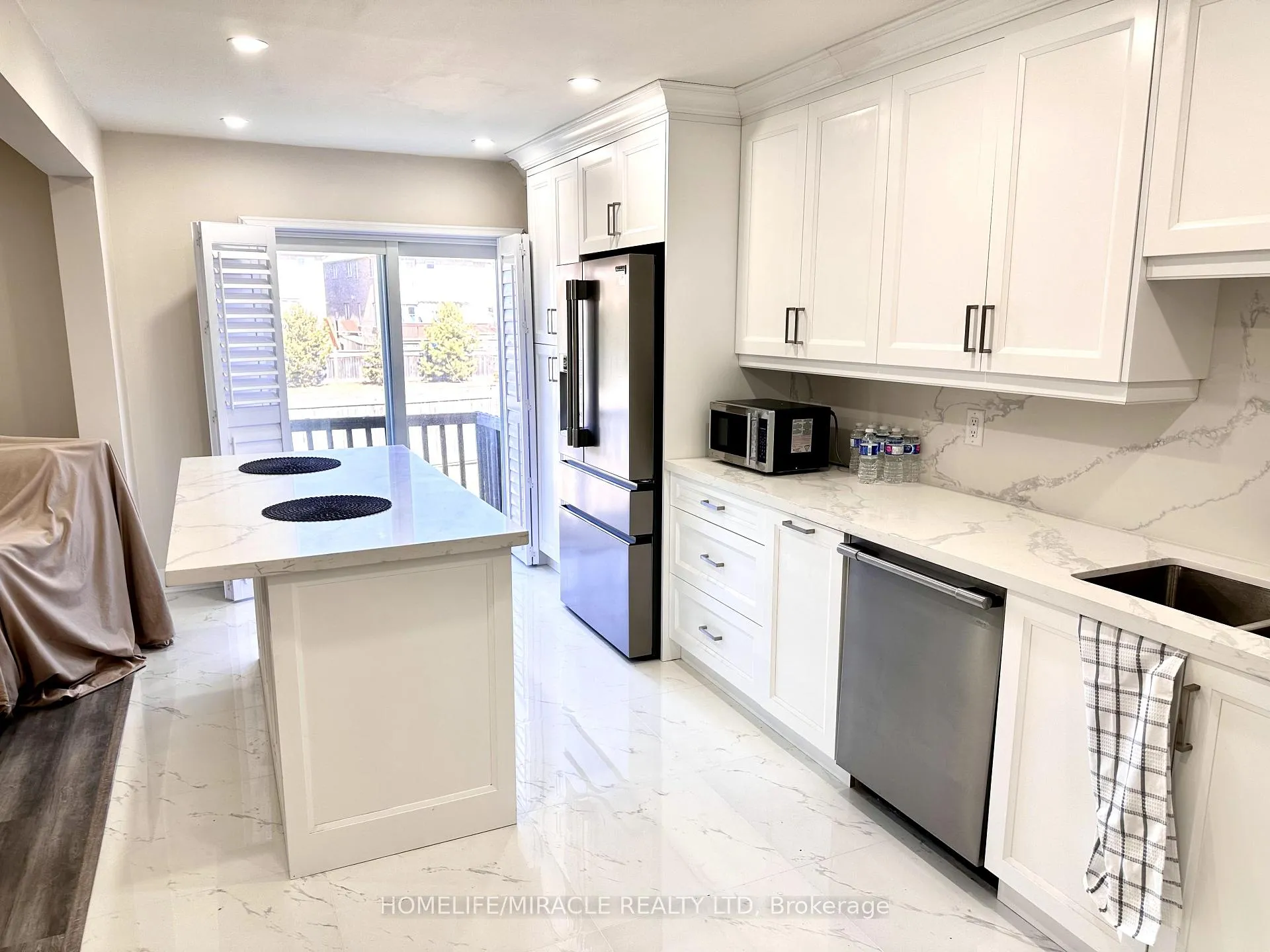 Photo 6 of Unit Main, 152 Terrosa Road, Markham, Middlefield — HOMEH