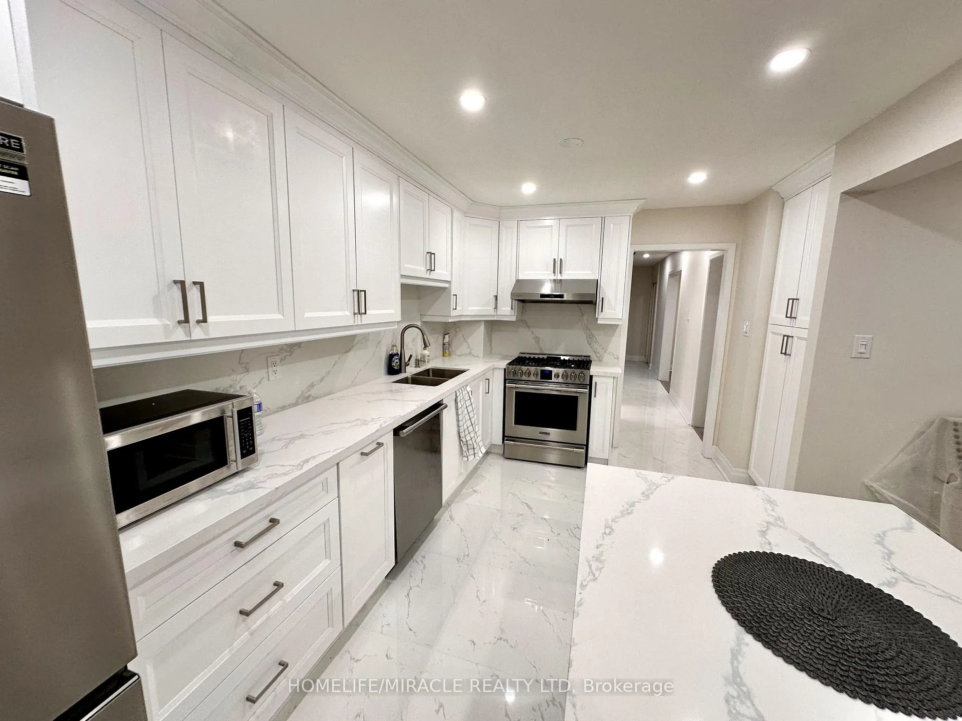 Photo 7 of Unit Main, 152 Terrosa Road, Markham, Middlefield — HOMEH