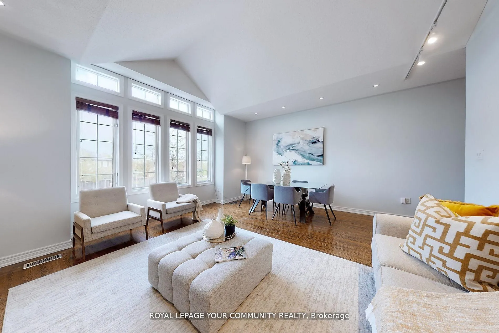 Photo 5 of Unit Main, 520 Stone Road, Aurora, Aurora Grove — HOMEH