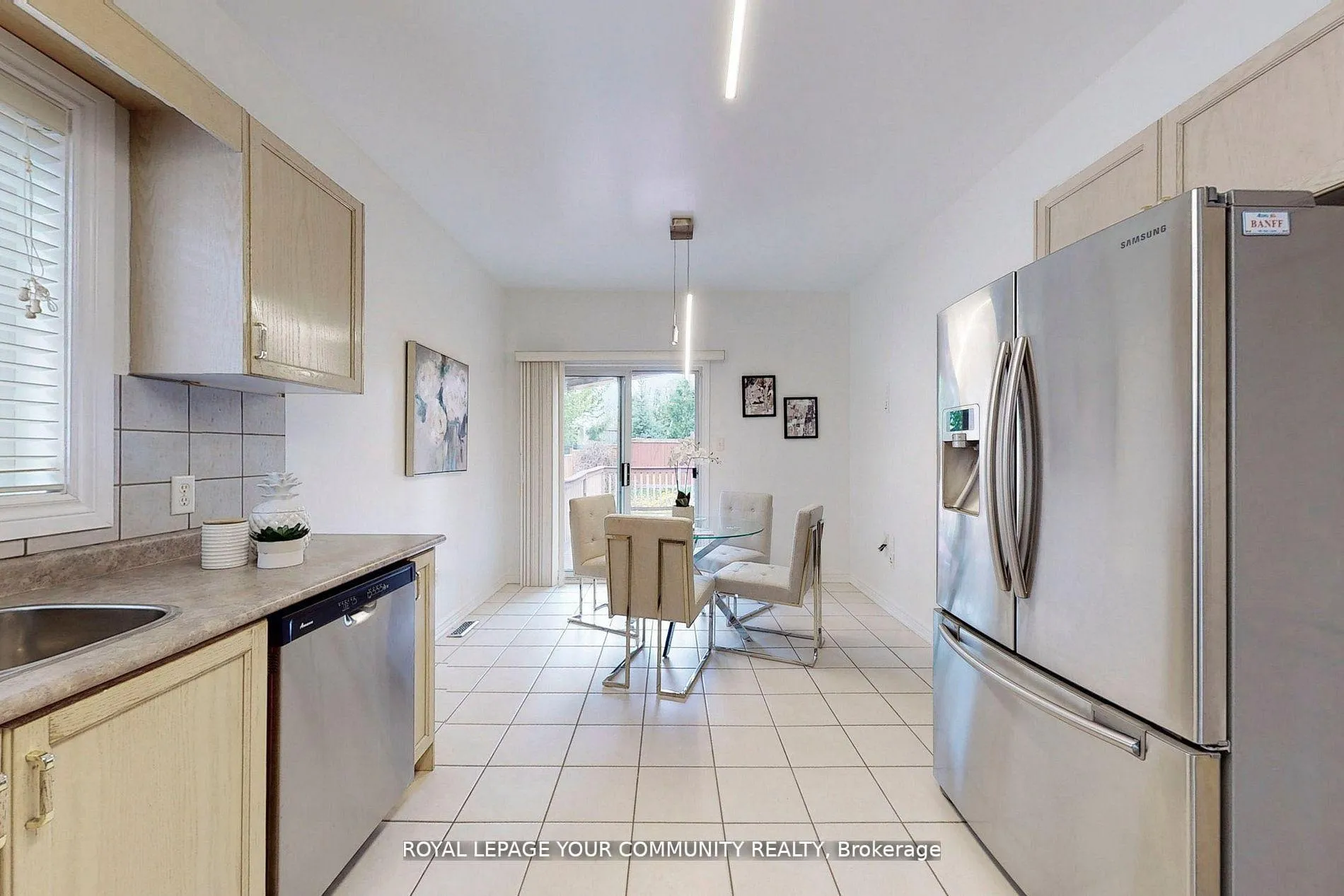 Photo 13 of Unit Main, 520 Stone Road, Aurora, Aurora Grove — HOMEH
