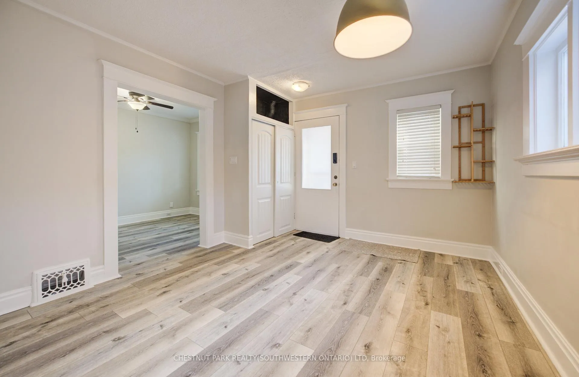 Photo 7 of 15 Troy Street, Kitchener — HOMEH
