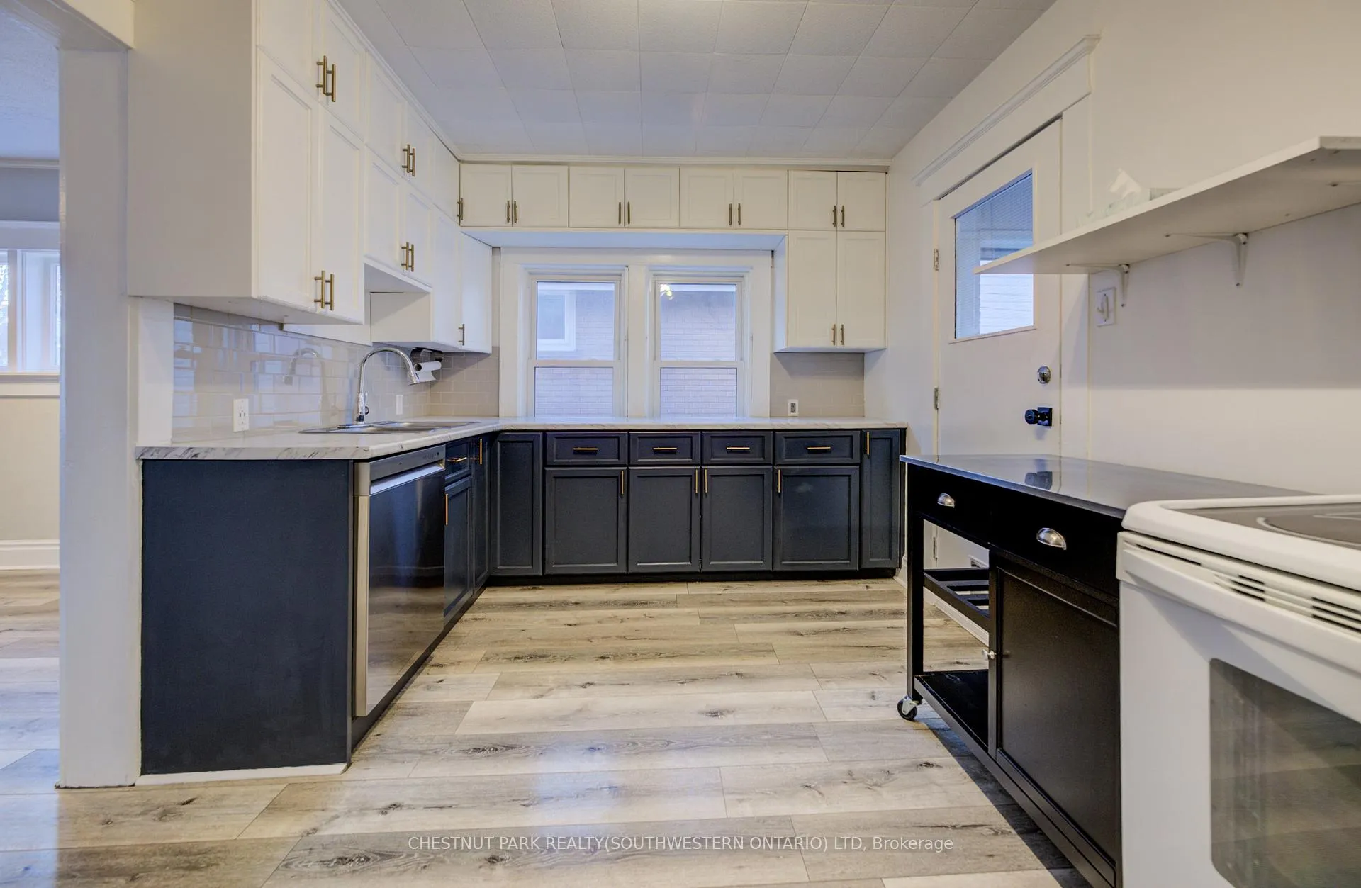 Photo 13 of 15 Troy Street, Kitchener — HOMEH