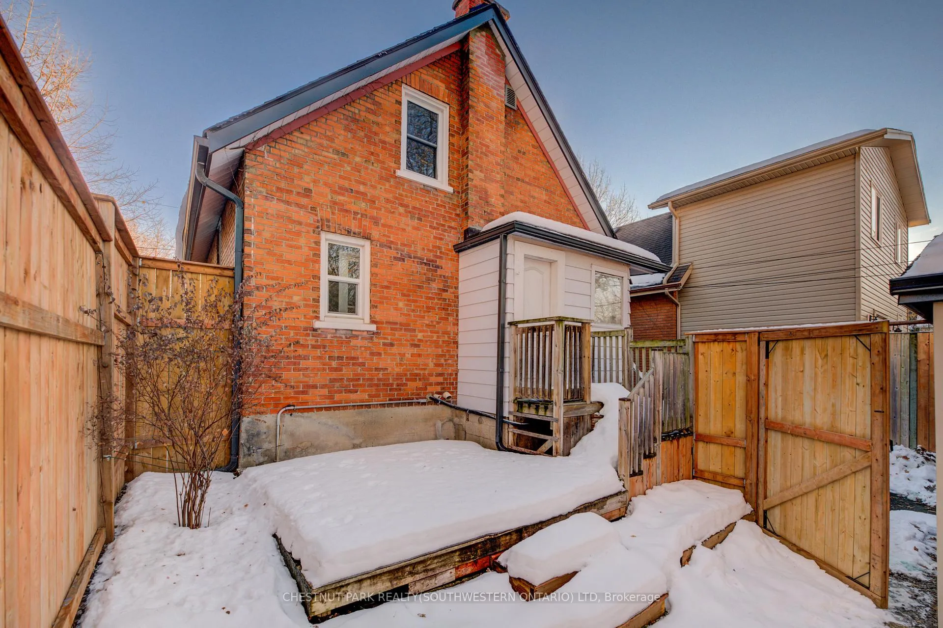 Photo 32 of 15 Troy Street, Kitchener — HOMEH
