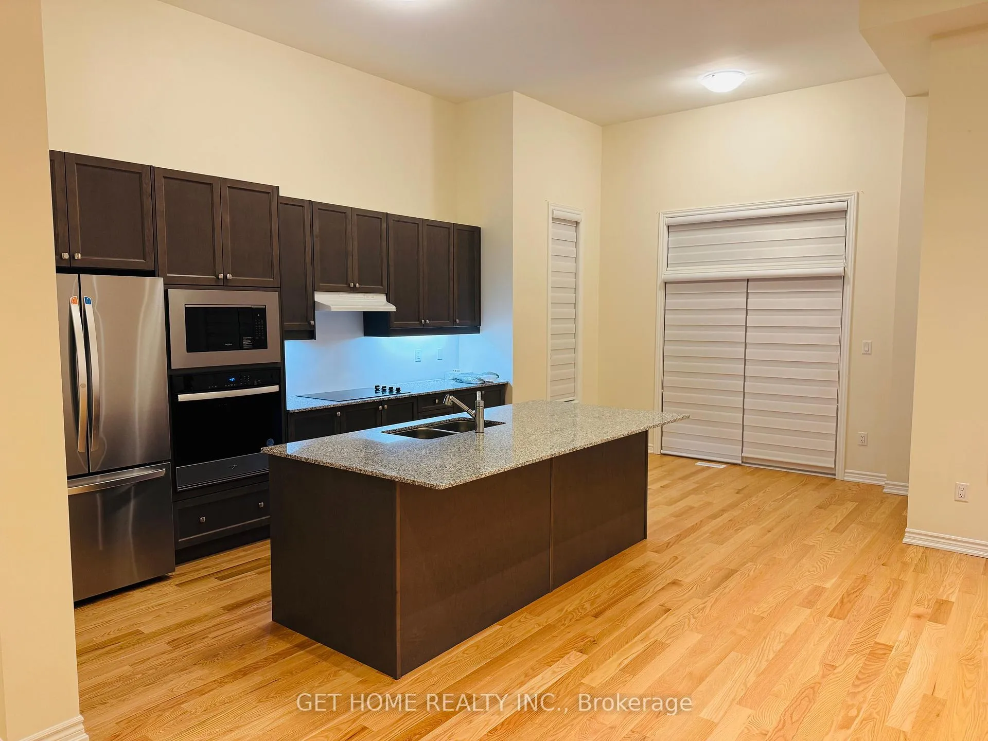 Photo 4 of Unit Main, 964 Rexton Drive, Oshawa, Kedron — HOMEH