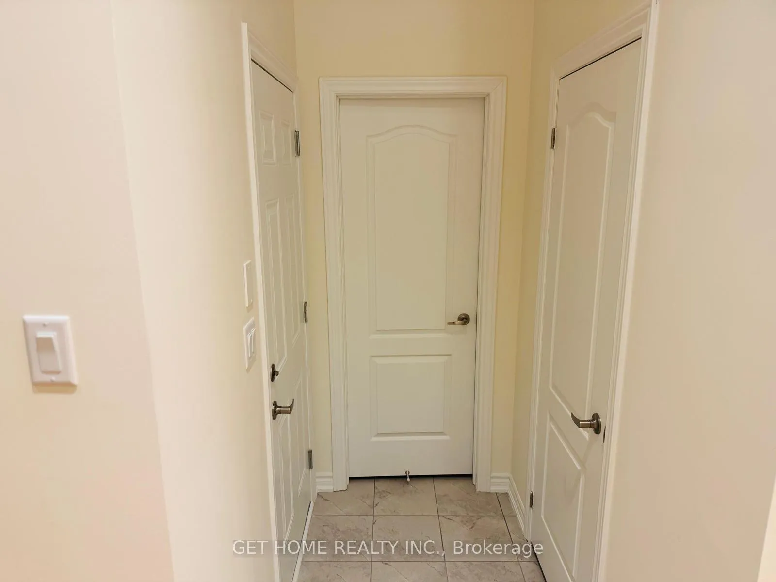 Photo 10 of Unit Main, 964 Rexton Drive, Oshawa, Kedron — HOMEH