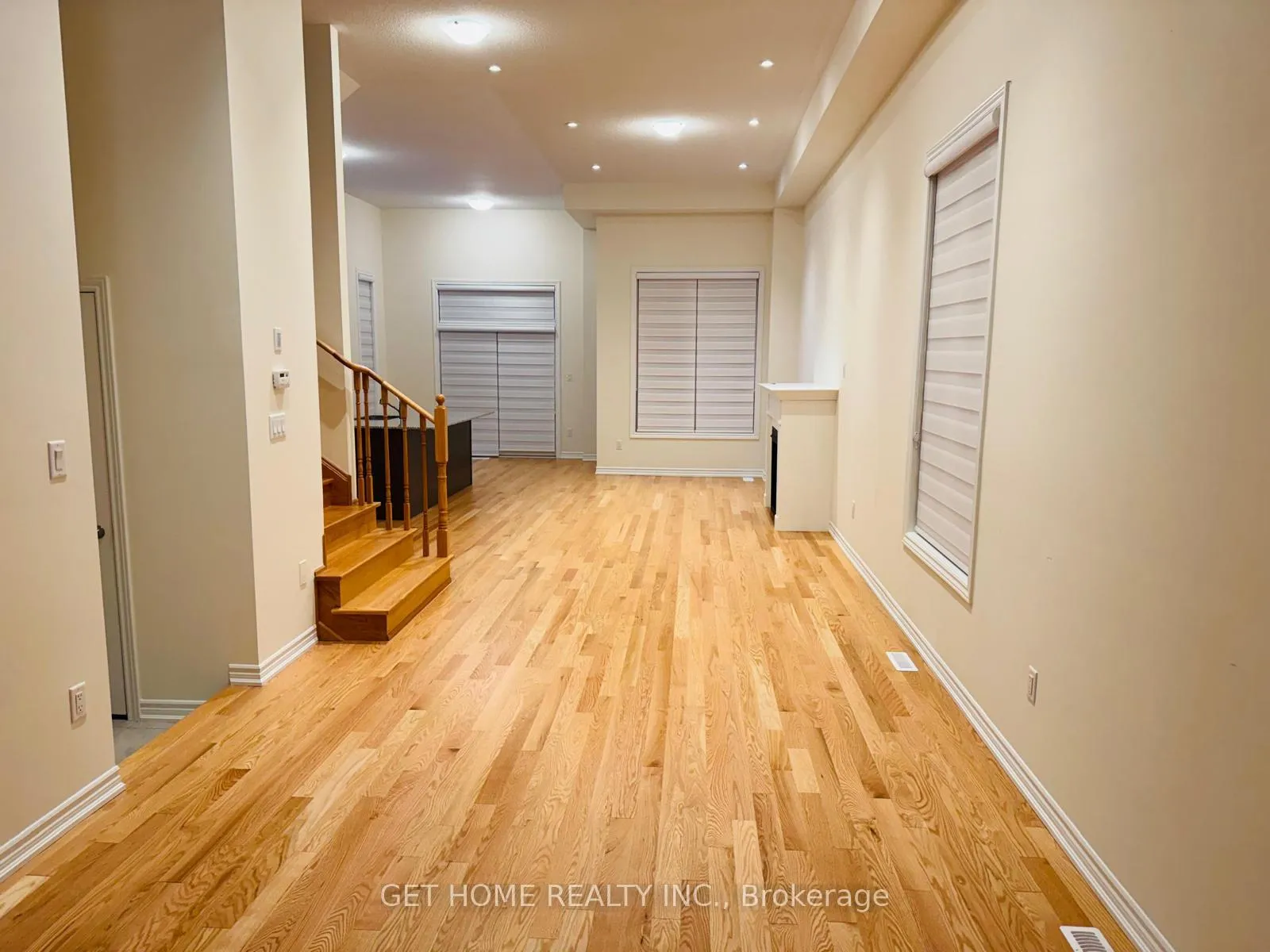 Photo 11 of Unit Main, 964 Rexton Drive, Oshawa, Kedron — HOMEH