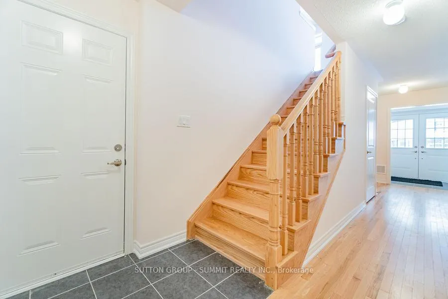 Photo 4 of 6 Haymarket Road, Brampton, Northwest Brampton — HOMEH