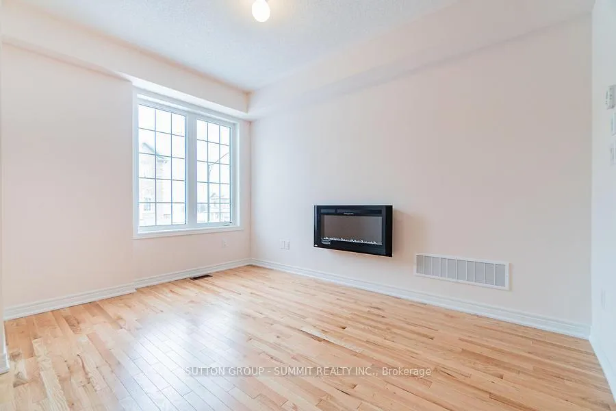 Photo 7 of 6 Haymarket Road, Brampton, Northwest Brampton — HOMEH