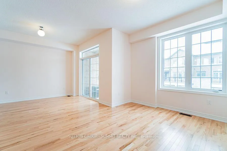 Photo 8 of 6 Haymarket Road, Brampton, Northwest Brampton — HOMEH