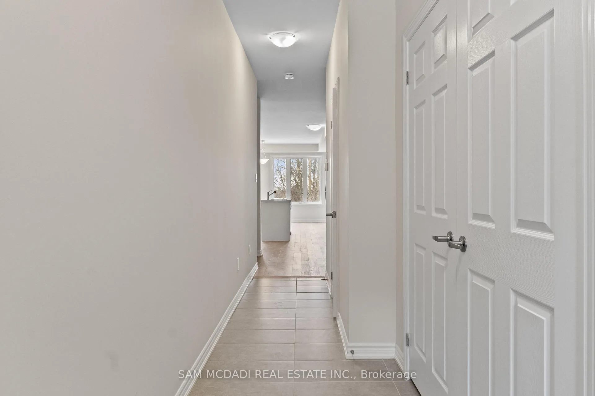 Photo 4 of 1372 Blueprint Common, Burlington, Tyandaga — HOMEH