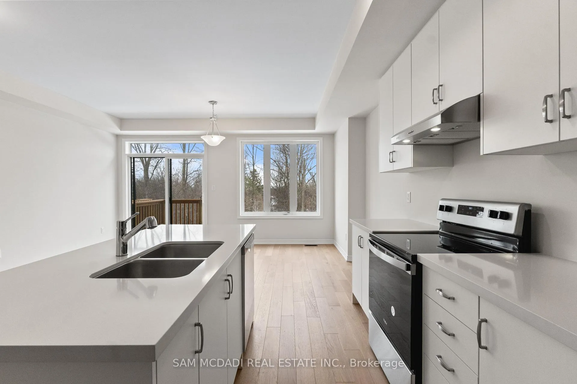 Photo 8 of 1372 Blueprint Common, Burlington, Tyandaga — HOMEH