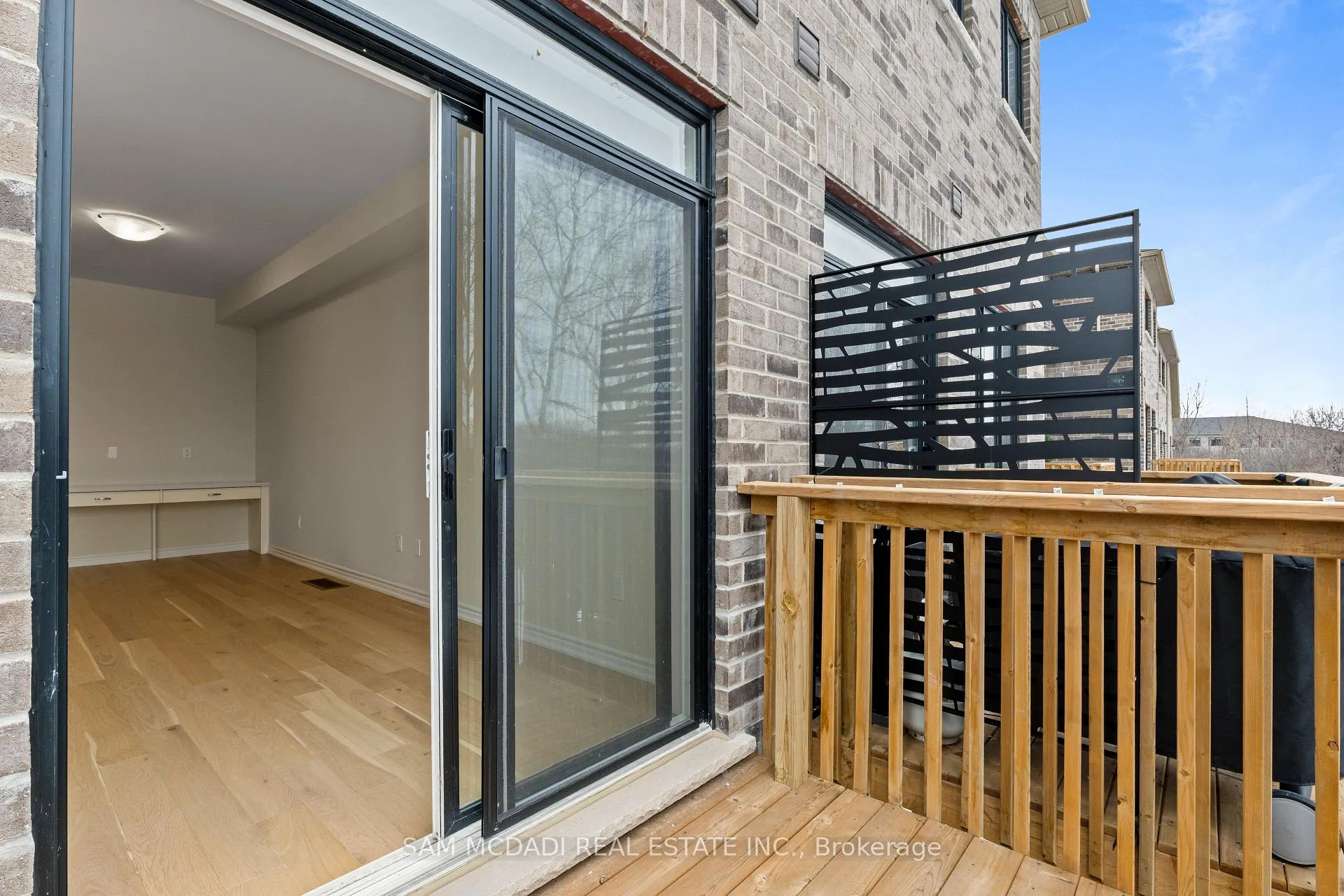 Photo 11 of 1372 Blueprint Common, Burlington, Tyandaga — HOMEH