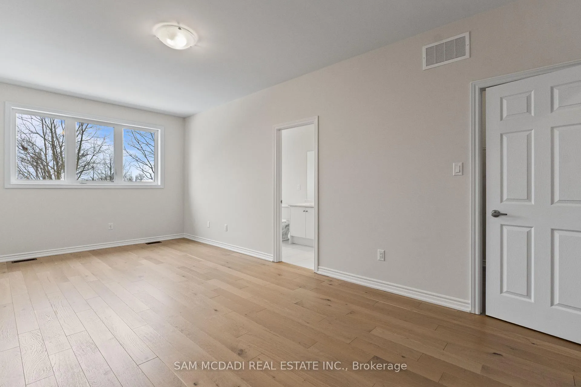 Photo 13 of 1372 Blueprint Common, Burlington, Tyandaga — HOMEH