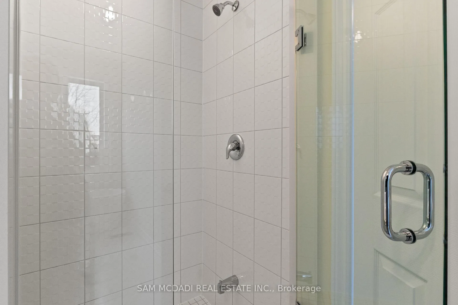 Photo 17 of 1372 Blueprint Common, Burlington, Tyandaga — HOMEH