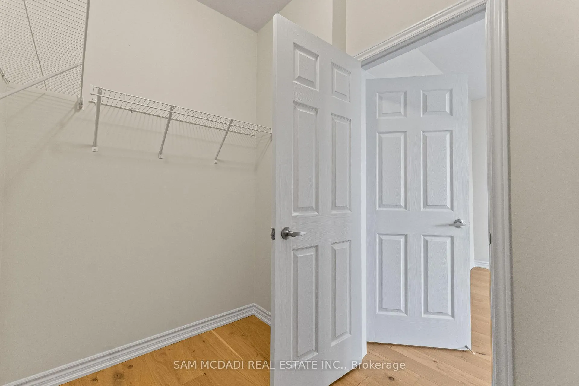 Photo 18 of 1372 Blueprint Common, Burlington, Tyandaga — HOMEH