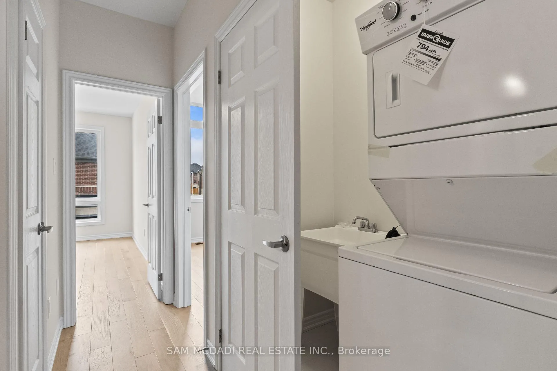 Photo 19 of 1372 Blueprint Common, Burlington, Tyandaga — HOMEH