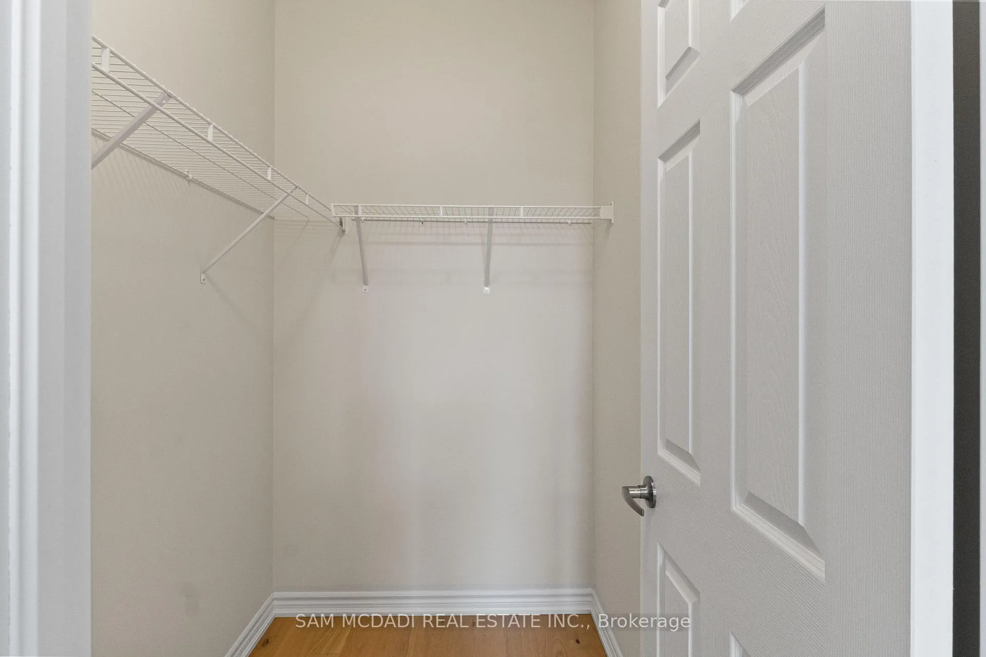 Photo 26 of 1372 Blueprint Common, Burlington, Tyandaga — HOMEH