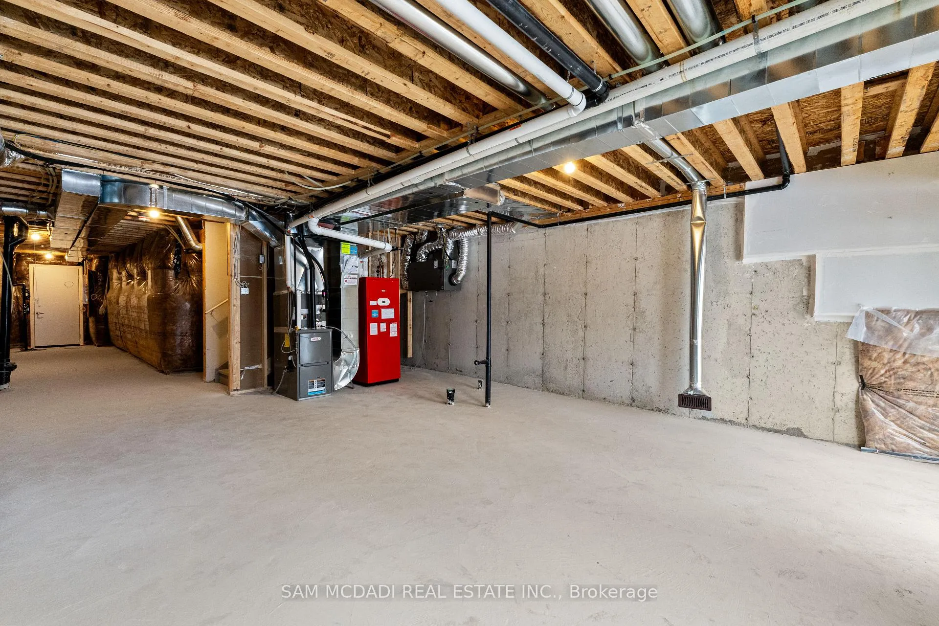 Photo 30 of 1372 Blueprint Common, Burlington, Tyandaga — HOMEH