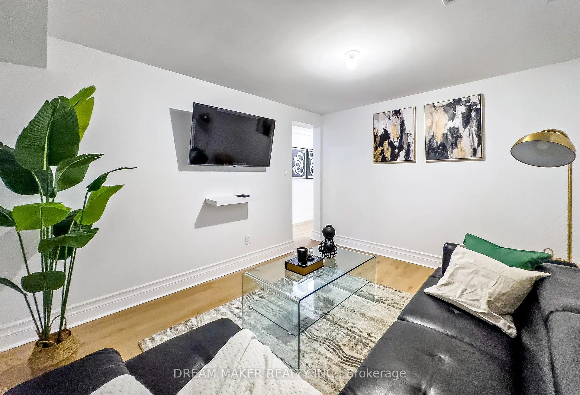 Photo 1 of Unit Lower, 1088 Beaver Valley Crescent, Oshawa, Northglen — HOMEH