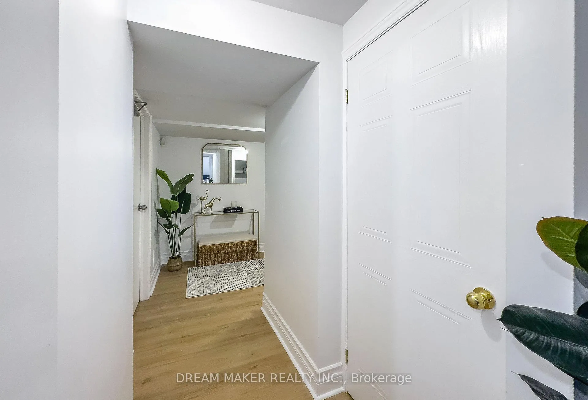 Photo 12 of Unit Lower, 1088 Beaver Valley Crescent, Oshawa, Northglen — HOMEH