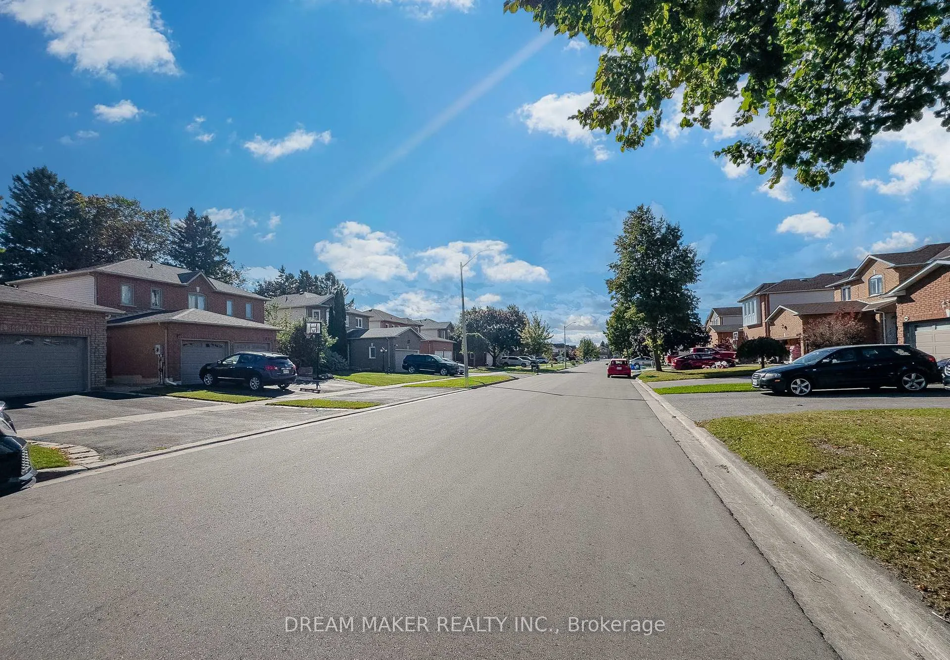 Photo 15 of Unit Lower, 1088 Beaver Valley Crescent, Oshawa, Northglen — HOMEH
