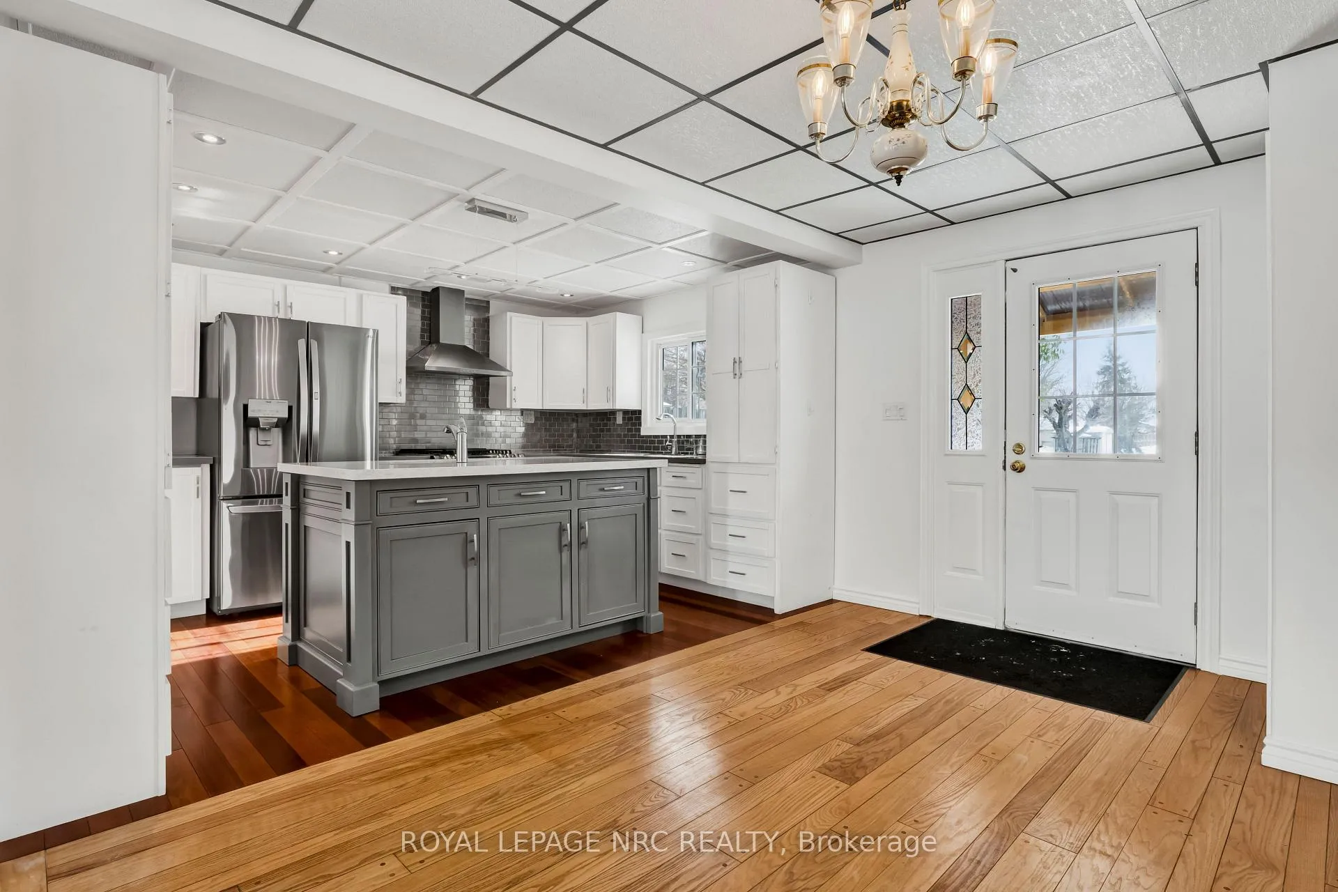 Photo 6 of 10 Cecil Street, St. Catharines, Lakeport — HOMEH