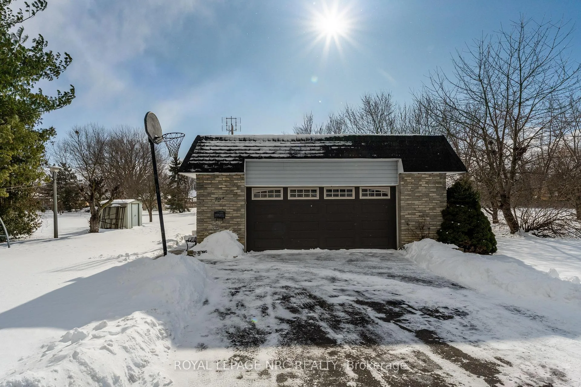 Photo 20 of 10 Cecil Street, St. Catharines, Lakeport — HOMEH