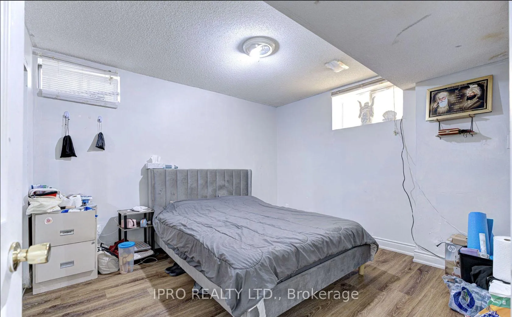 Photo 3 of 29 Canarvan Court, Brampton, Fletcher's Creek South — HOMEH