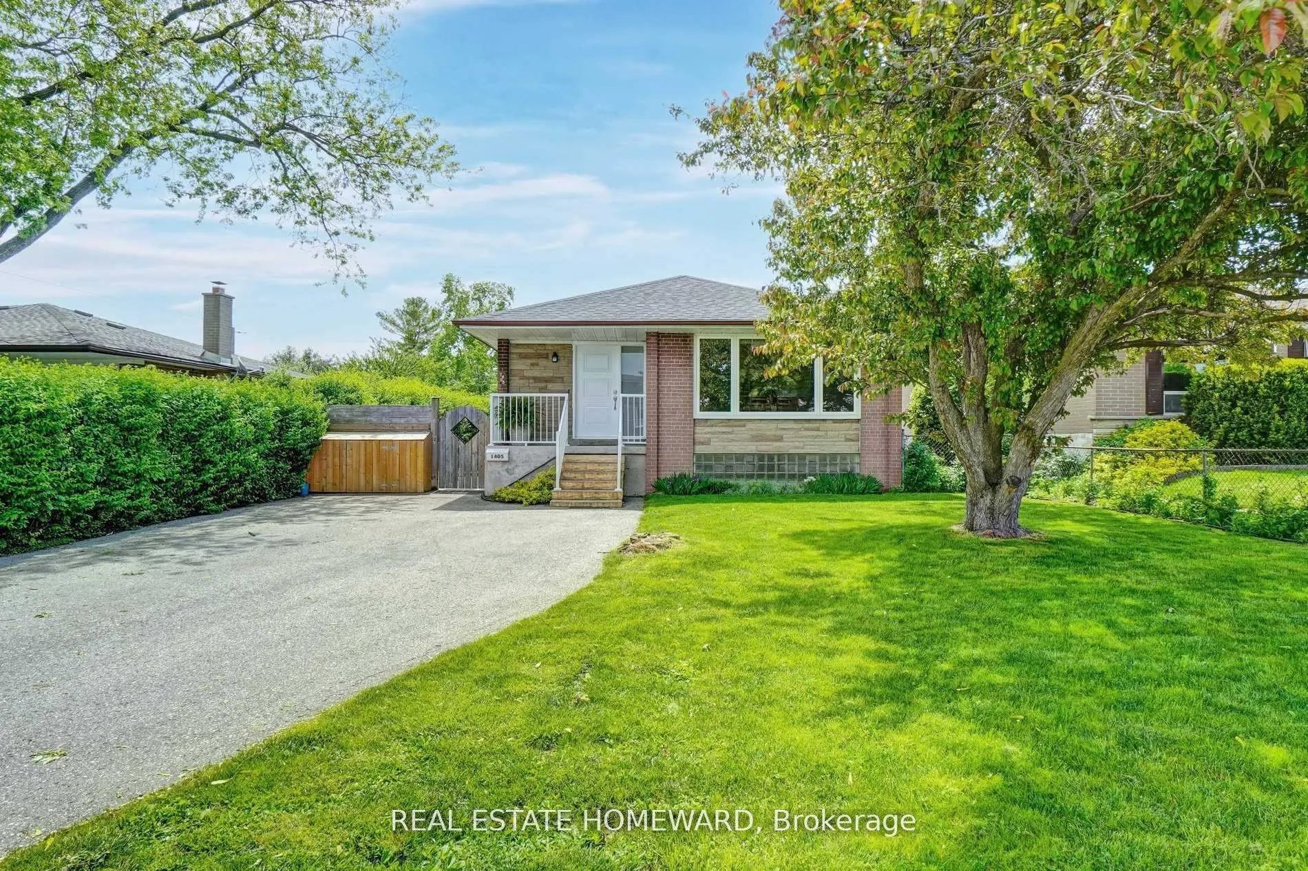 Photo 1 of Unit Lower, 1405 Garvolin Avenue, Pickering, Bay Ridges — HOMEH