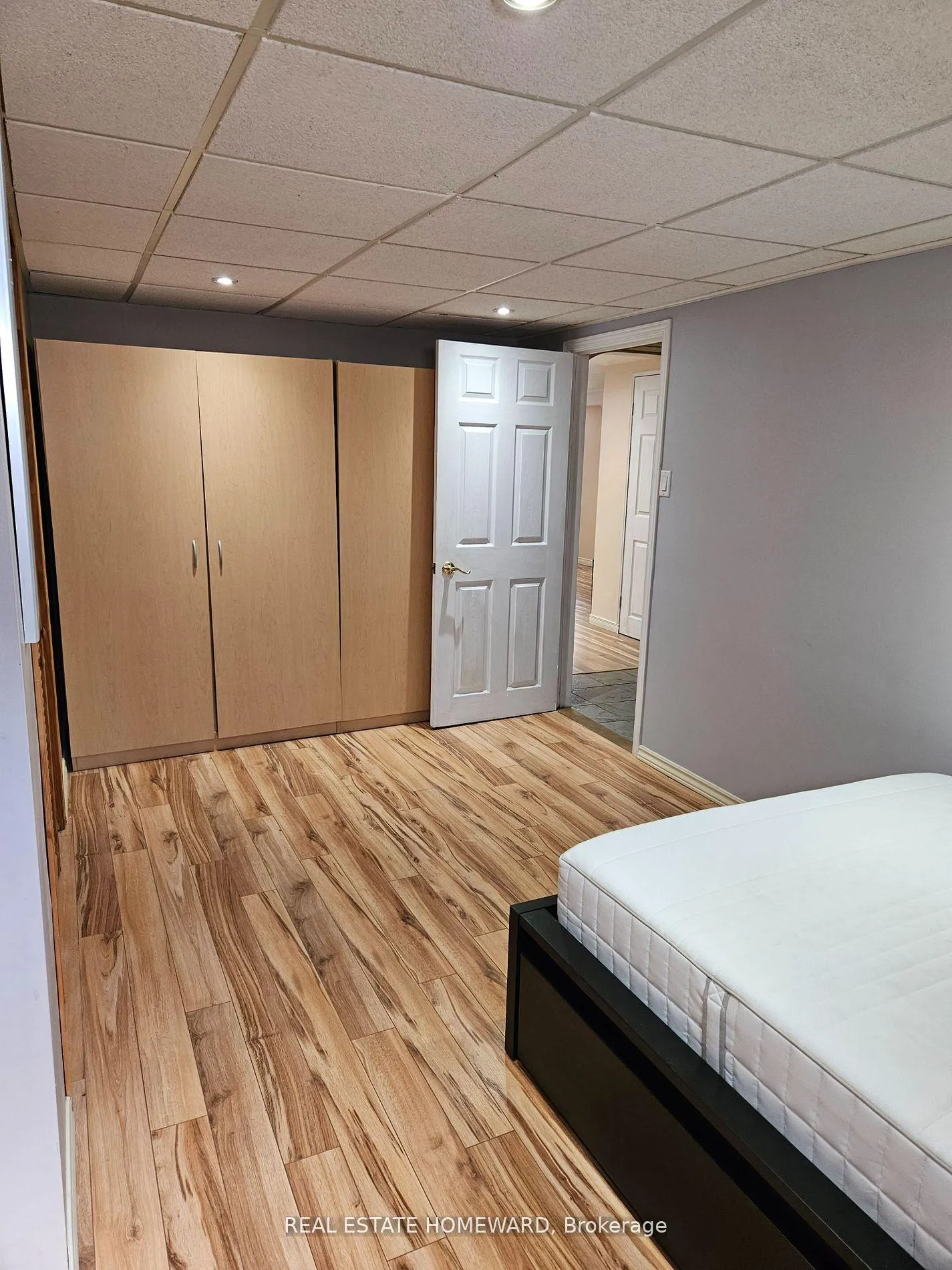 Photo 8 of Unit Lower, 1405 Garvolin Avenue, Pickering, Bay Ridges — HOMEH